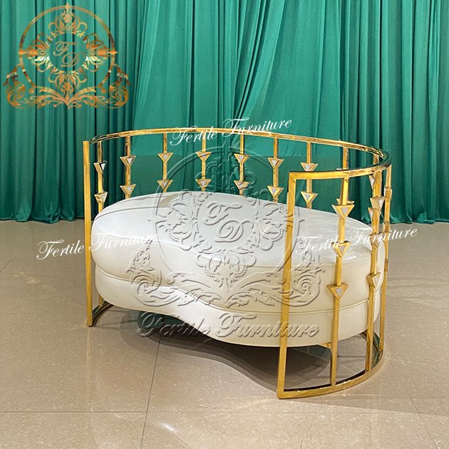 Single Seat Wedding Living Room Office Furniture White Pad Gold Stainless Steel Chair Couch Luxury Sofa For Party