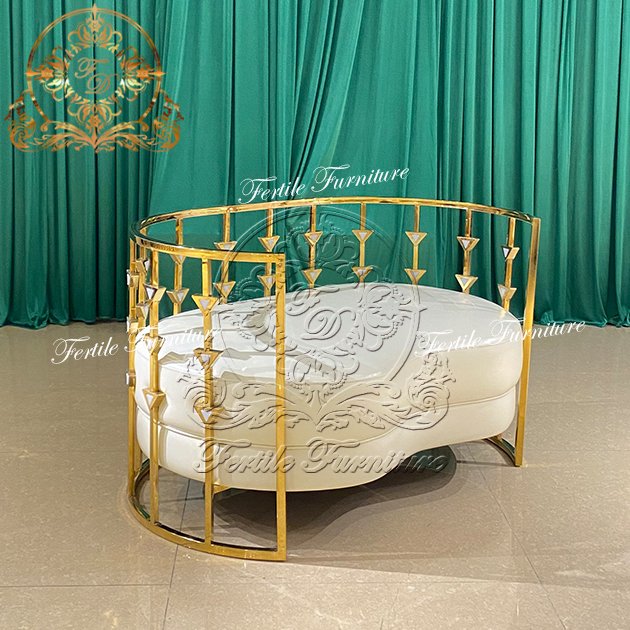 Single Seat Wedding Living Room Office Furniture White Pad Gold Stainless Steel Chair Couch Luxury Sofa For Party