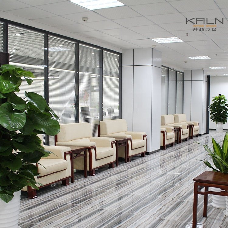 Rest area Modern Office Sofa Set Genuine Leather Material Office Furniture Reception Room
