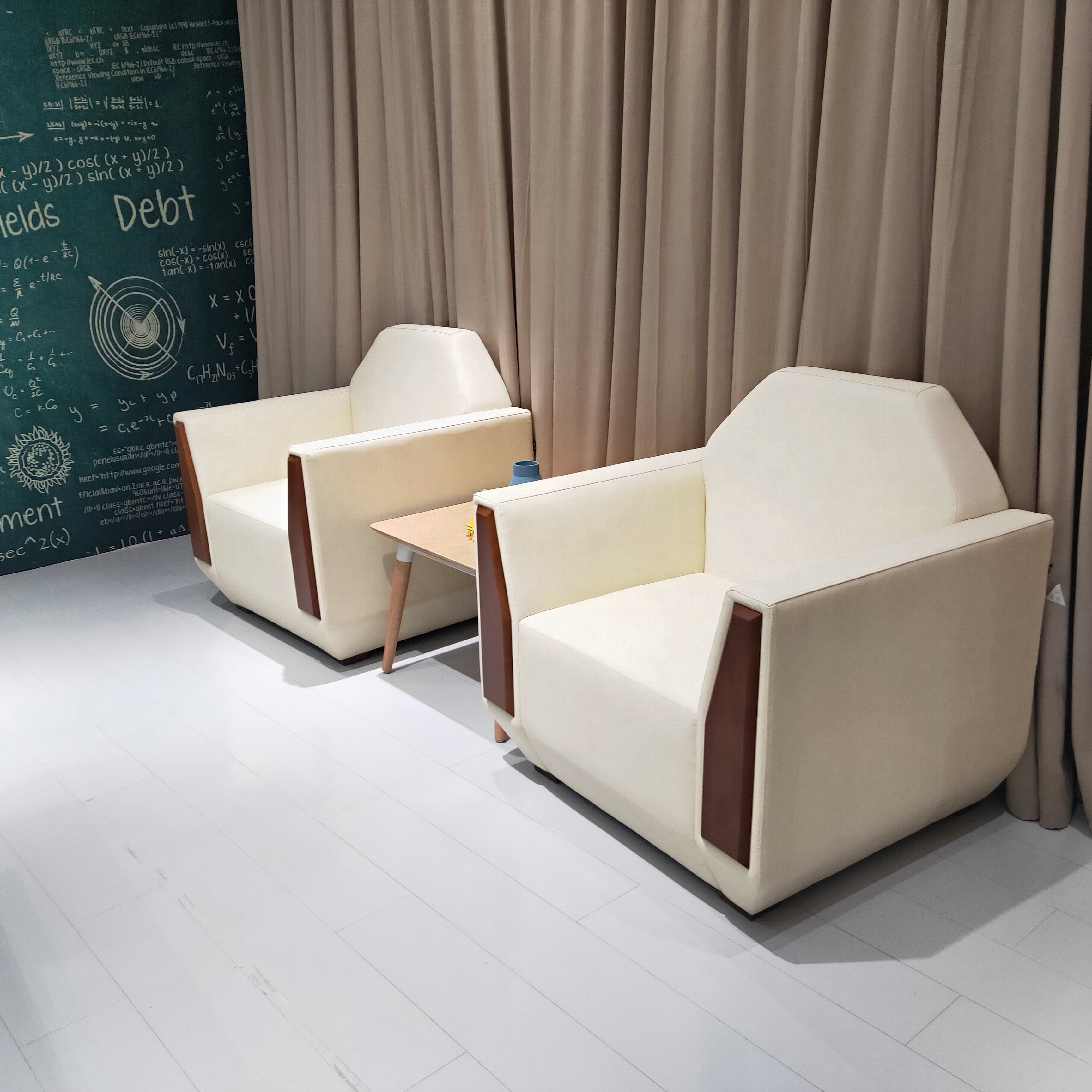 Luxury Modular Office Sofas Modern Design Style Living Room Hotel Cheap Price Reception Fabric Office Visitor Sofa Set