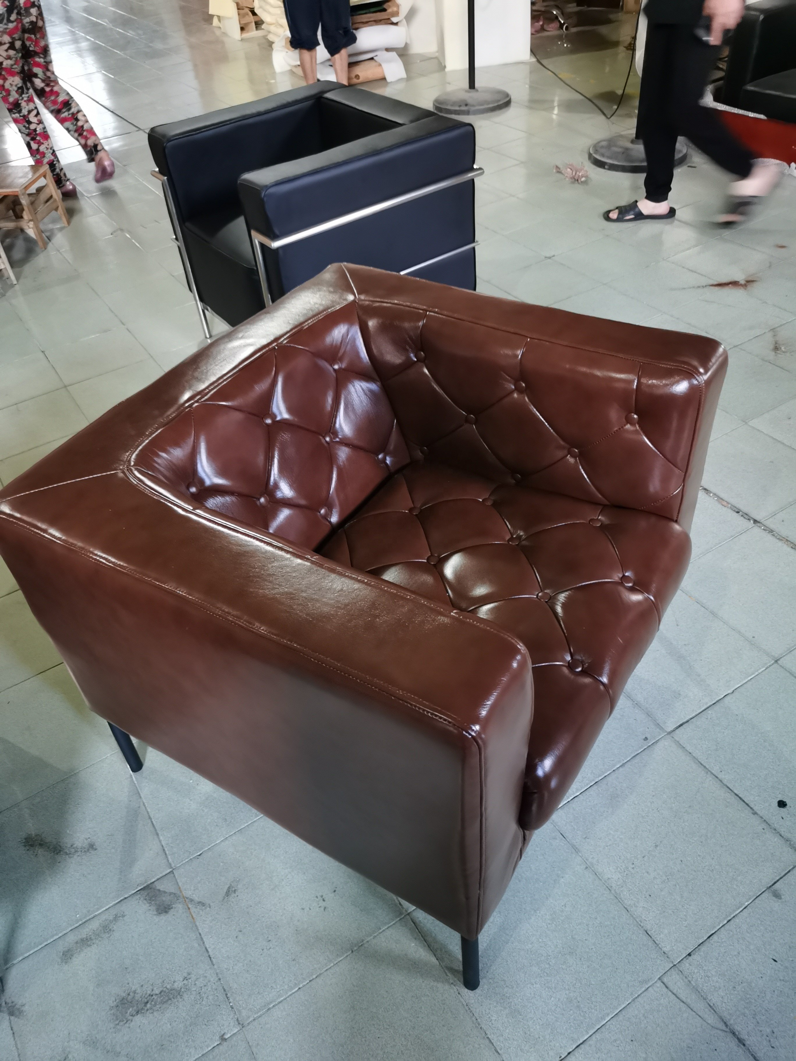 Vintage Hotel Living Room Furniture 1 2 3 Seater Sofas Antique Bar Club Genuine Leather Tufted Chesterfield Sectional Sofa Set