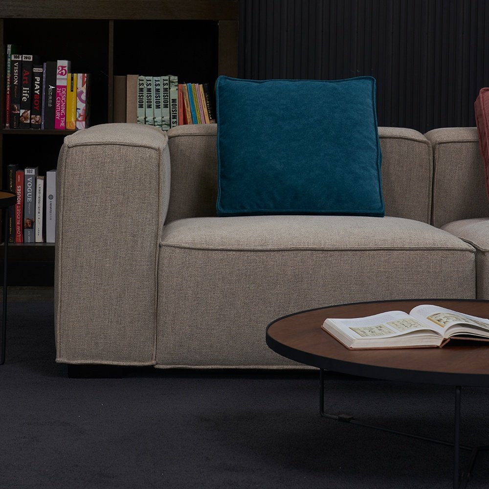 Fabric Sectional Sofa Set Living Room Furniture with Ottoman Low Price Modular Modern Home Furniture European Style Tufted 2.6