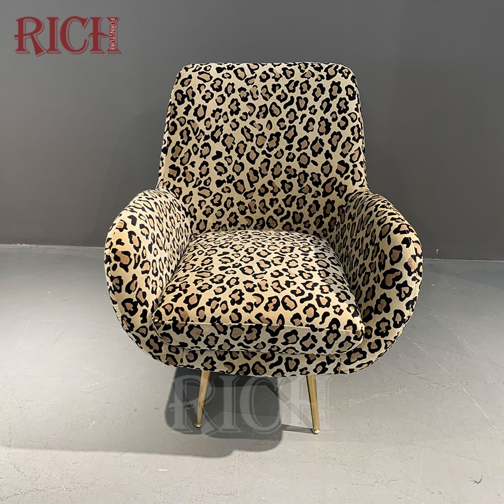 Home Furniture Metal Legs Fabric Sofa Chair One Seater Couch Velvet Living Room Nordic Settee Sofa