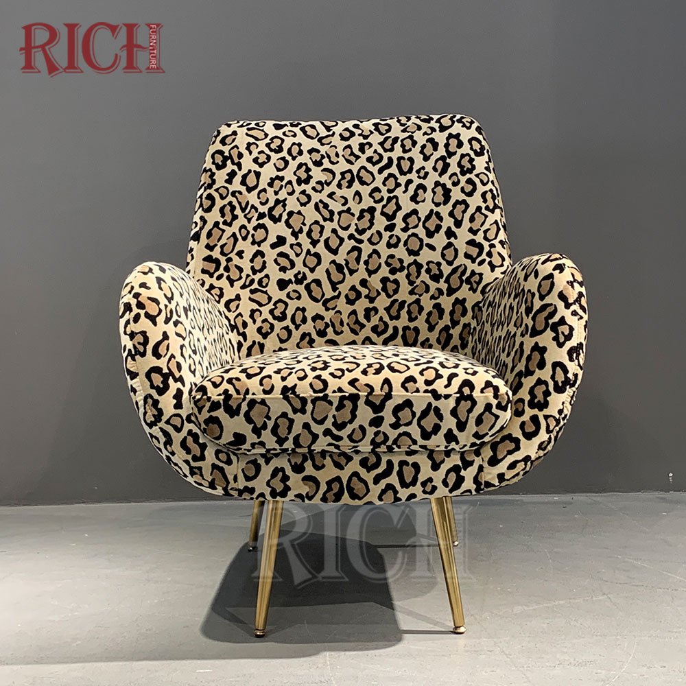 Home Furniture Metal Legs Fabric Sofa Chair One Seater Couch Velvet Living Room Nordic Settee Sofa