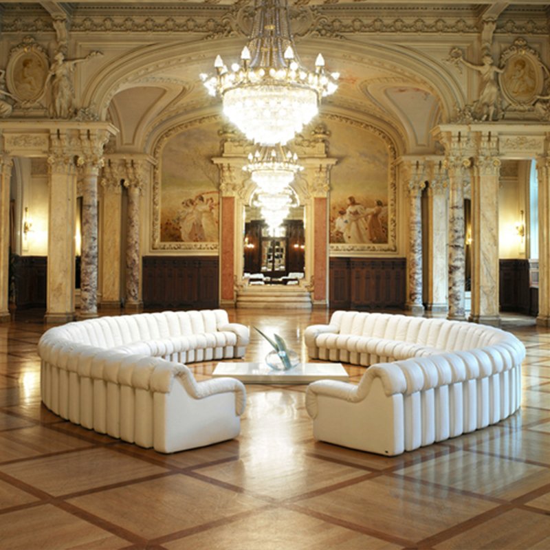 Modular Furniture Sectional Serpentine Sofa Modern Large Curved Modular Leather Sofa Living Room Couch Sofas