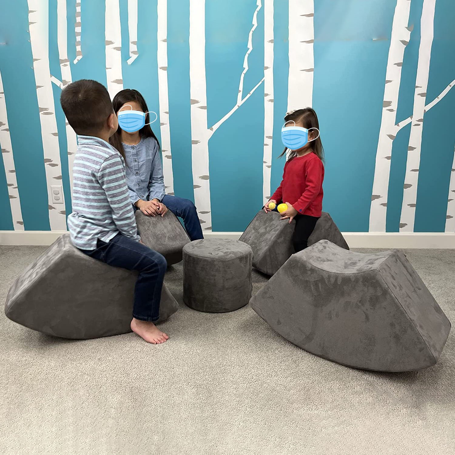 2024 New Design 5 Piece Soft Furniture Play Set Modular Microsuede Foam Play Circle Bench and Table for Creative Kids