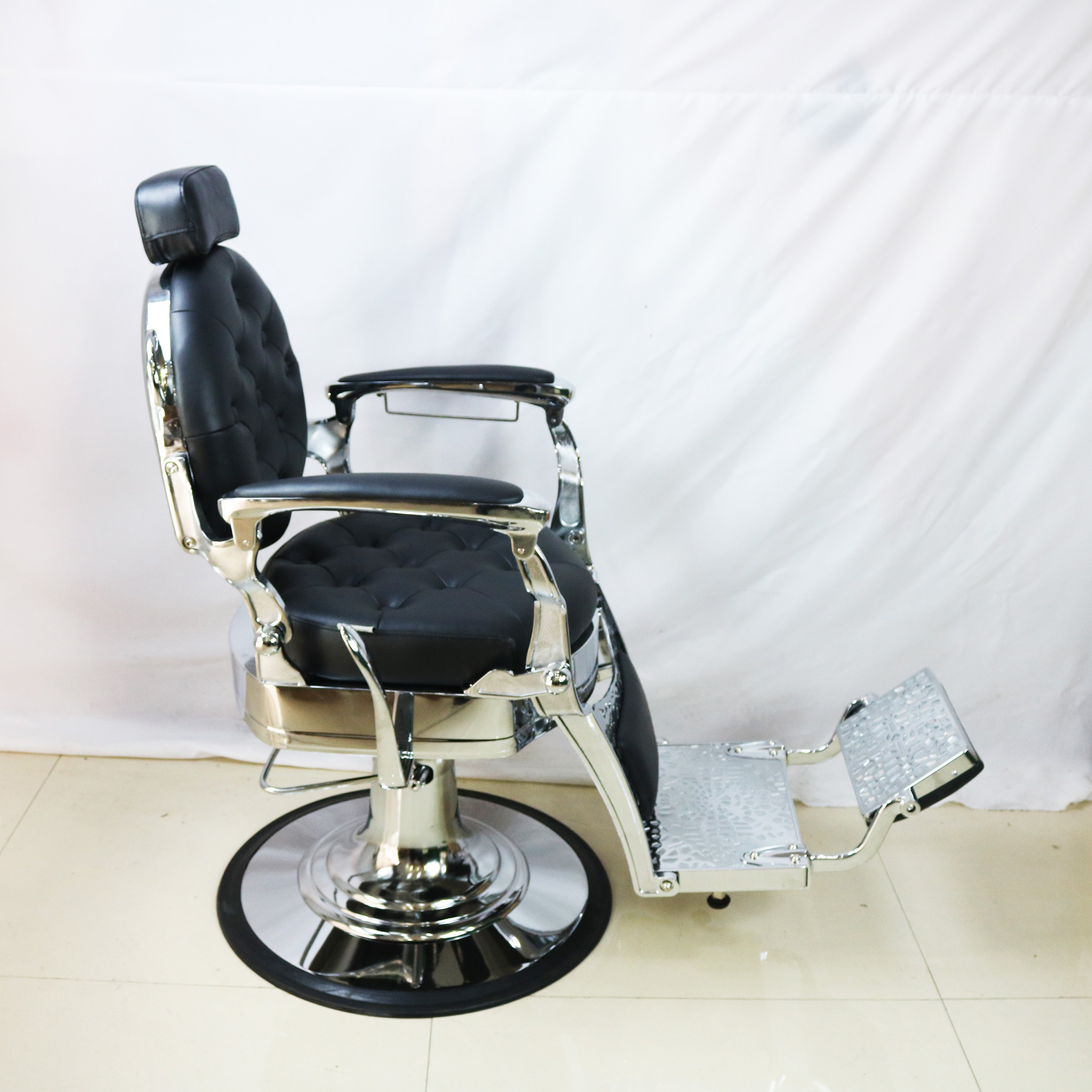 Heavy Duty Hydraulic Barber Chair for Modern Styling in Salon