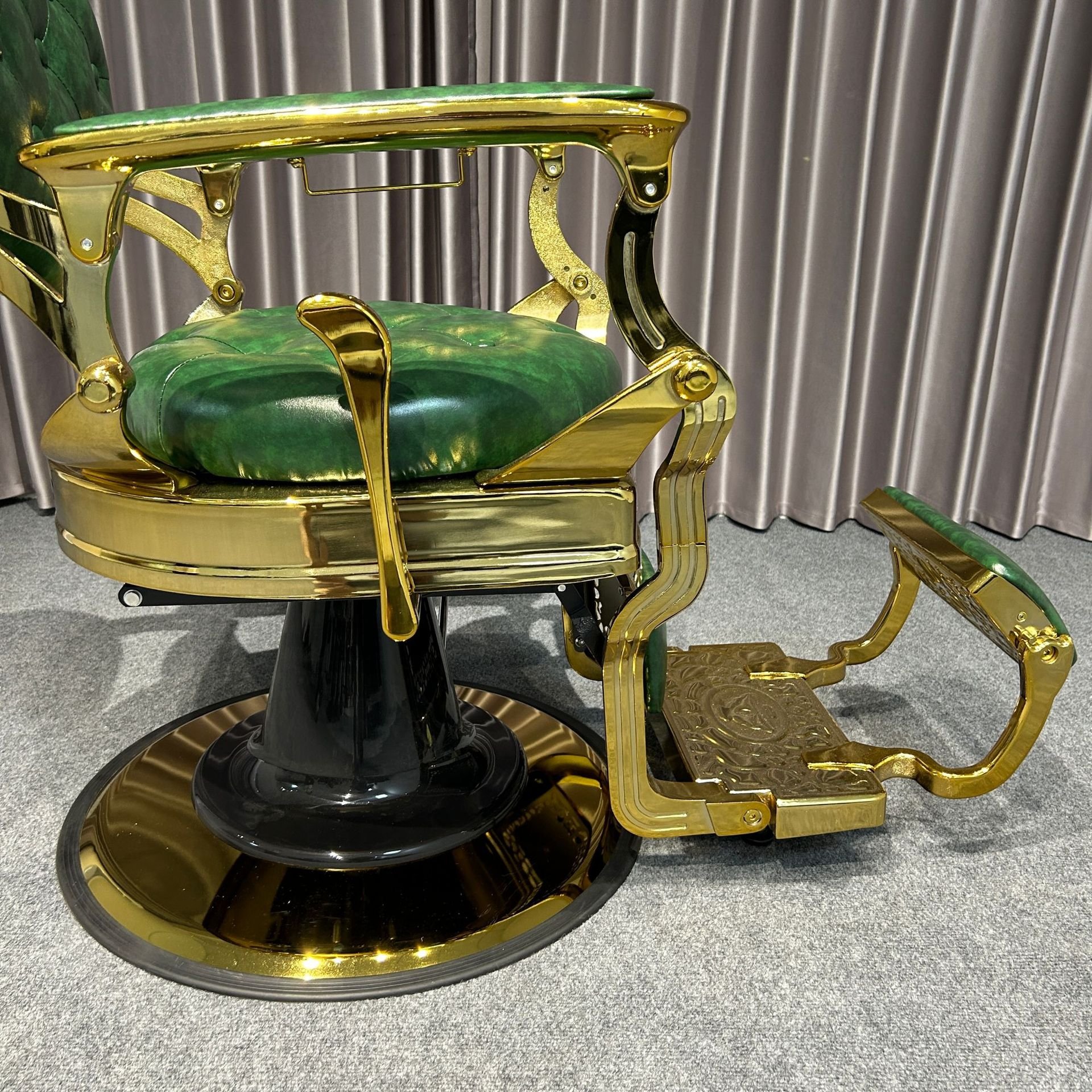 Successor factory price barber antique used cheap salon chairs gold and black hydraulic salon chair beauty salon furniture set