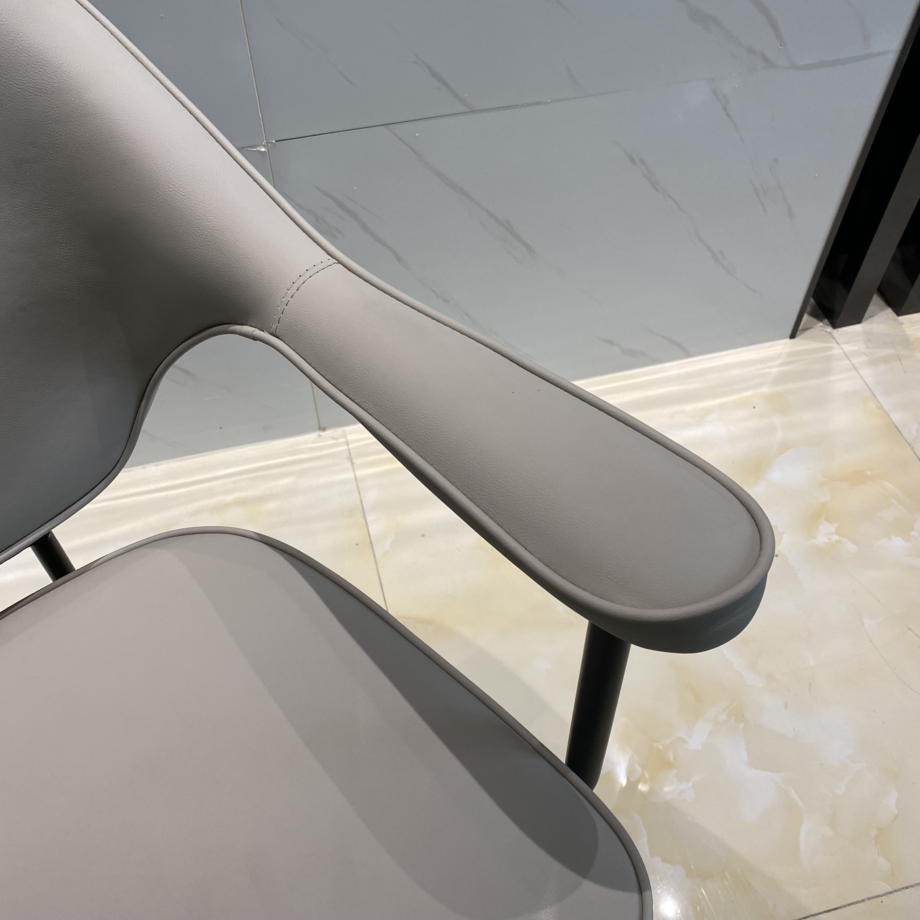 PU leather barber chair salon furniture durable hairdressing salon barber chair