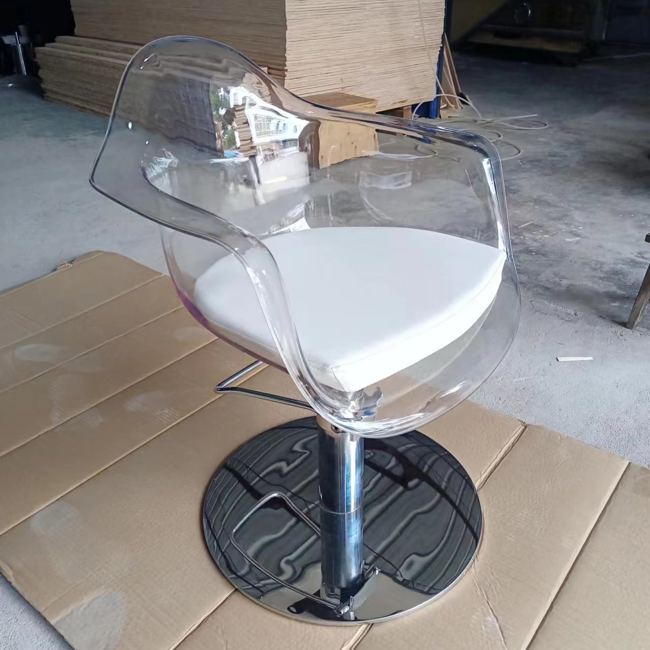 Hot sale high quality barber chair styling hairdressing chair salon furniture XH-07B