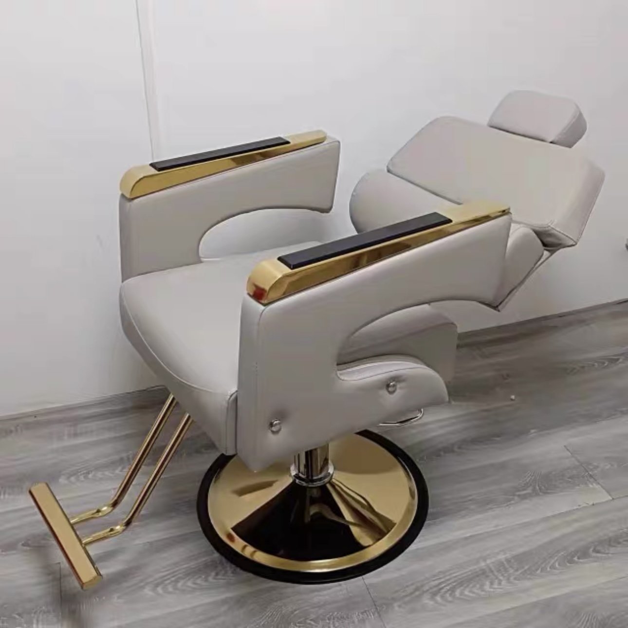 Hot Selling High-quality Multifunctional Beauty Salon Hair Salon Chair Massage Chair Hairdressing Barber Chair