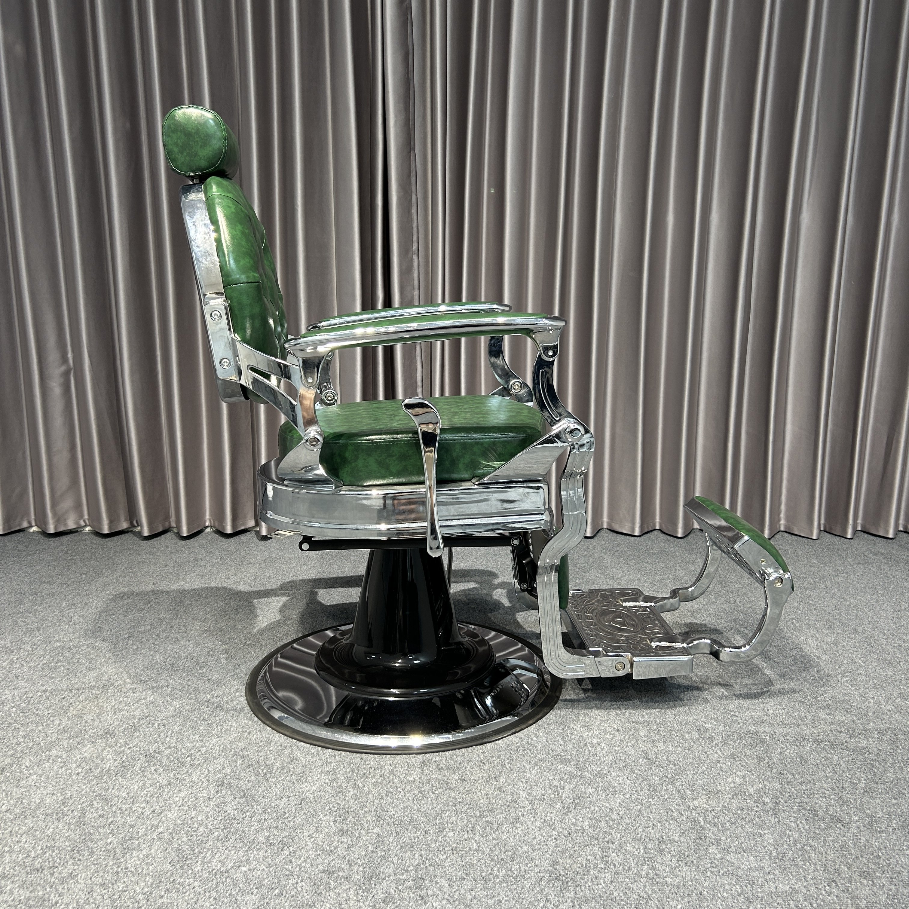 Luxury Classic vintage barber chair High quality custom leather with aluminum frame barber salon beauty salon