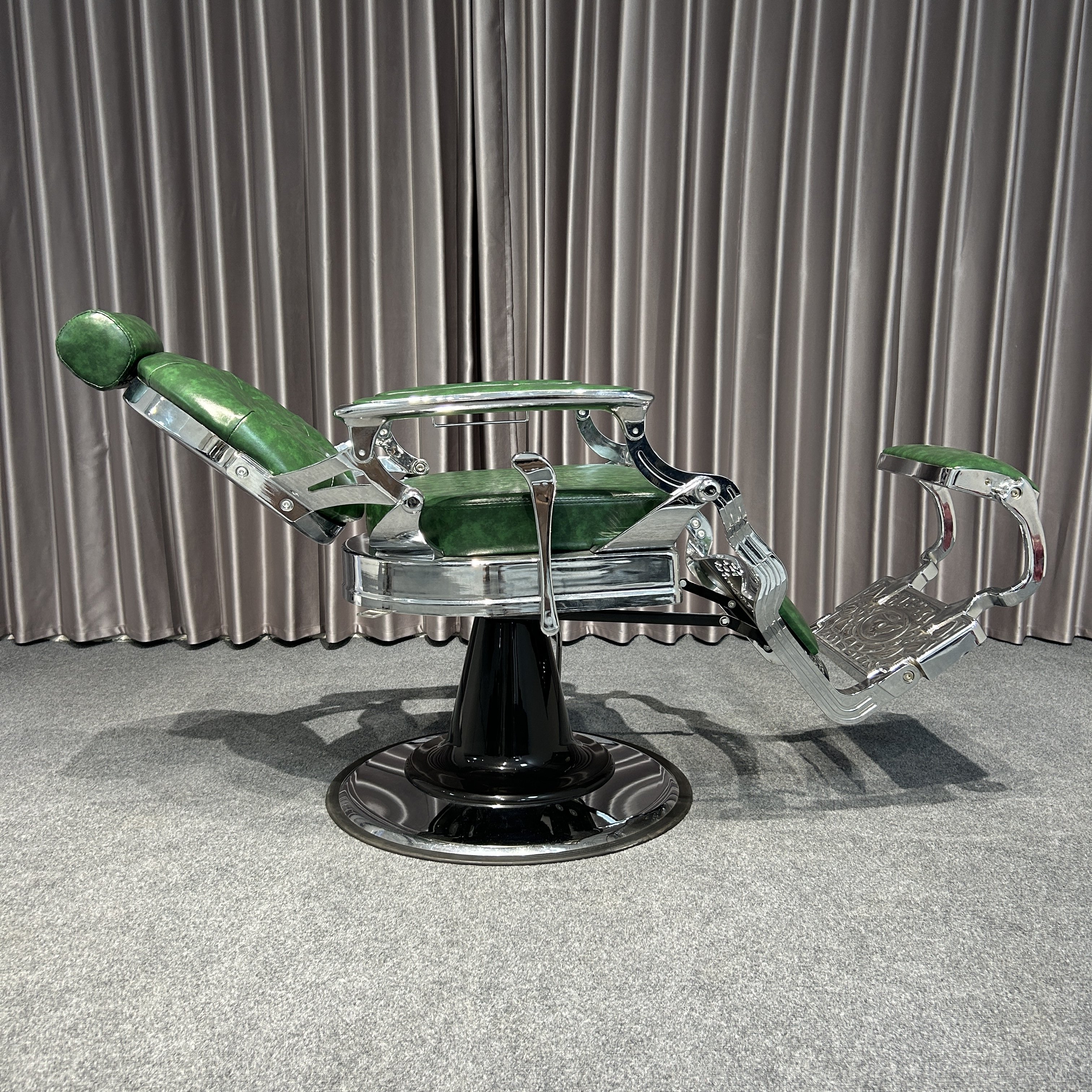 Luxury Classic vintage barber chair High quality custom leather with aluminum frame barber salon beauty salon