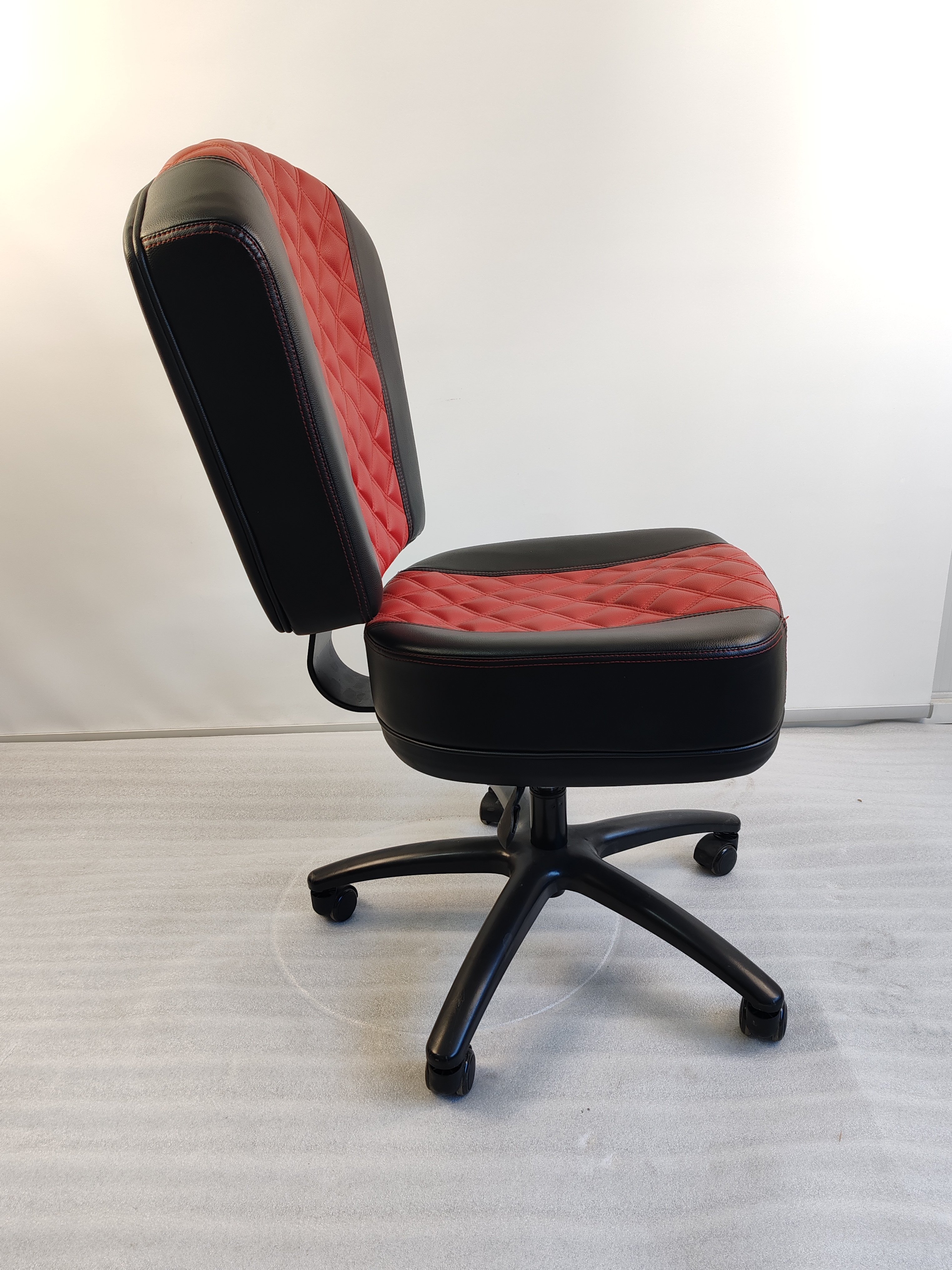 Best Seller High Quality Casino Poker Chairs Leisure Modern Leather Bar Stool Chairs