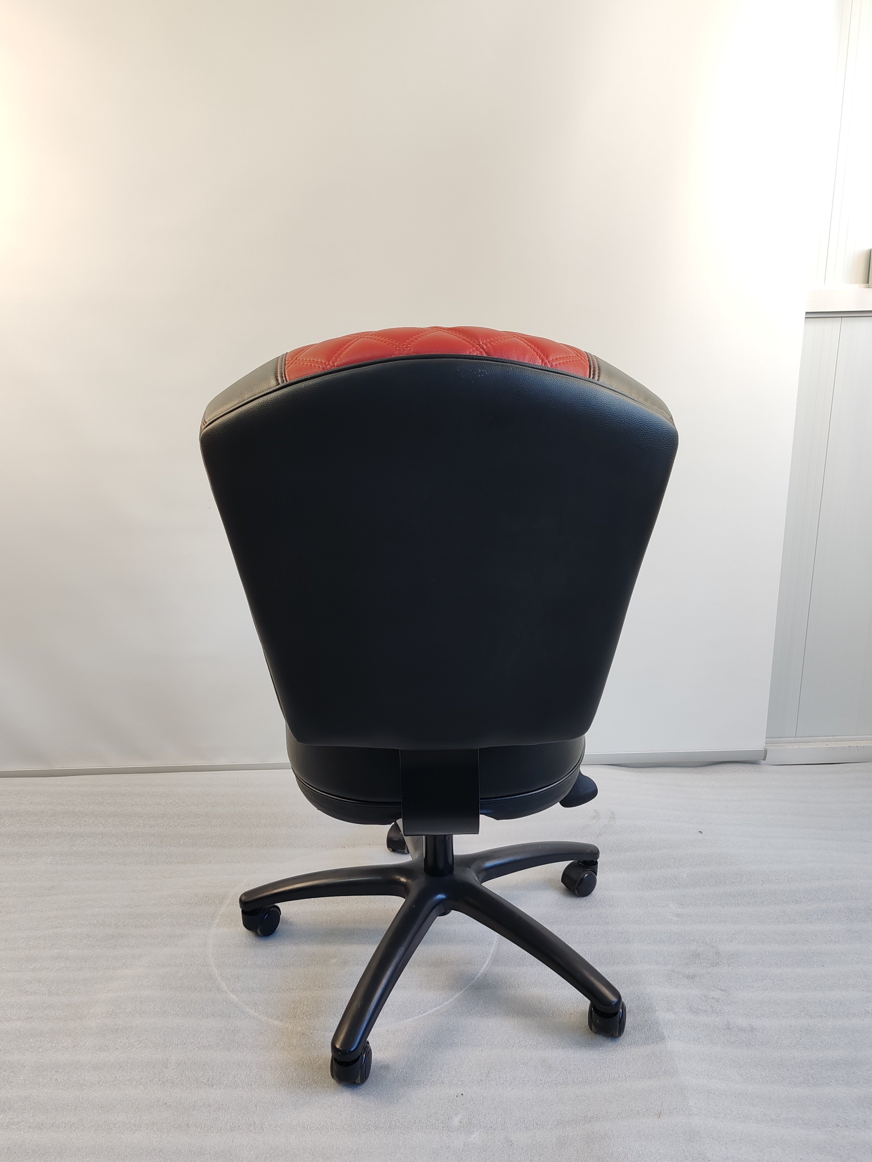 Best Seller High Quality Casino Poker Chairs Leisure Modern Leather Bar Stool Chairs