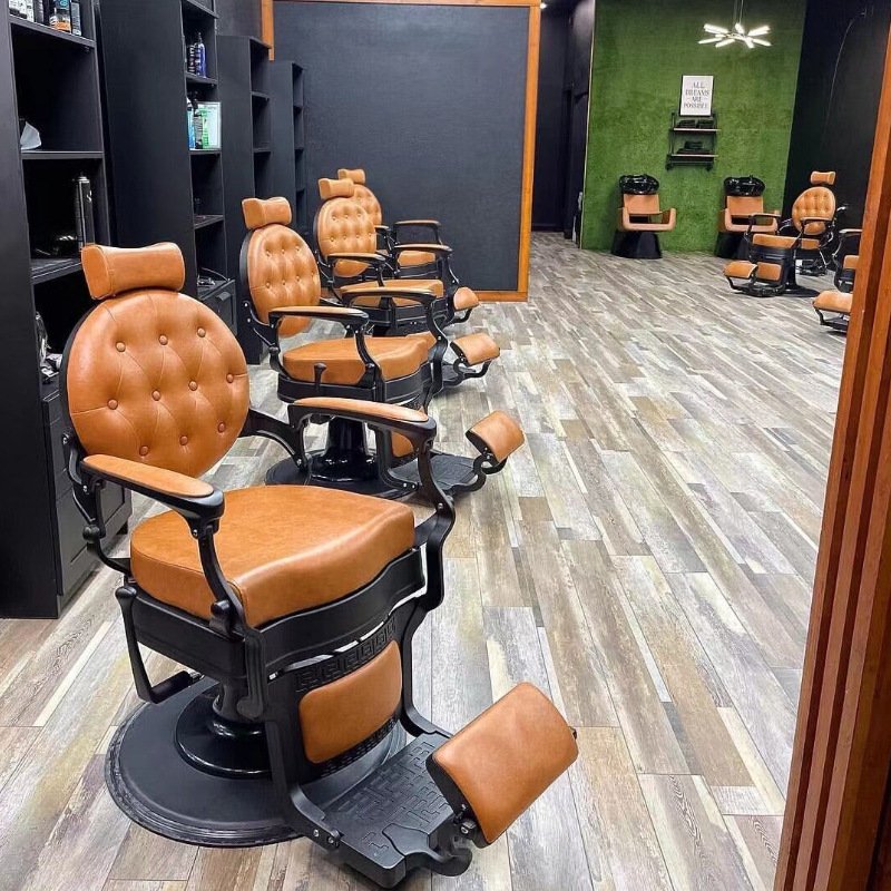 2024 YOUTAI Wholesale Premium Barber Chair Salon Chair Salon Furniture For Barbershops