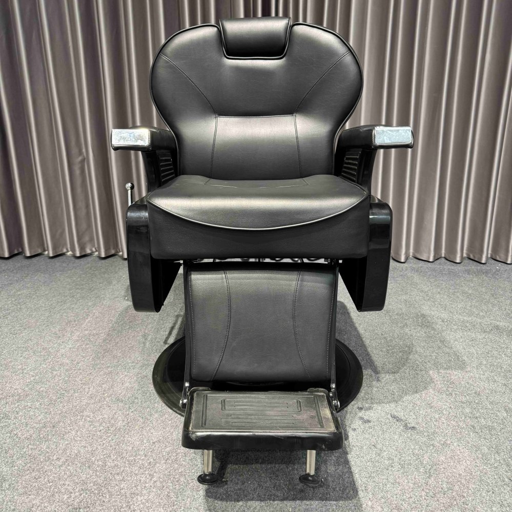 Modern Black Barber Chair with Heavy Duty Pump Cheap Hair Salon Furniture for Beauty Salon Leather and Wood Material