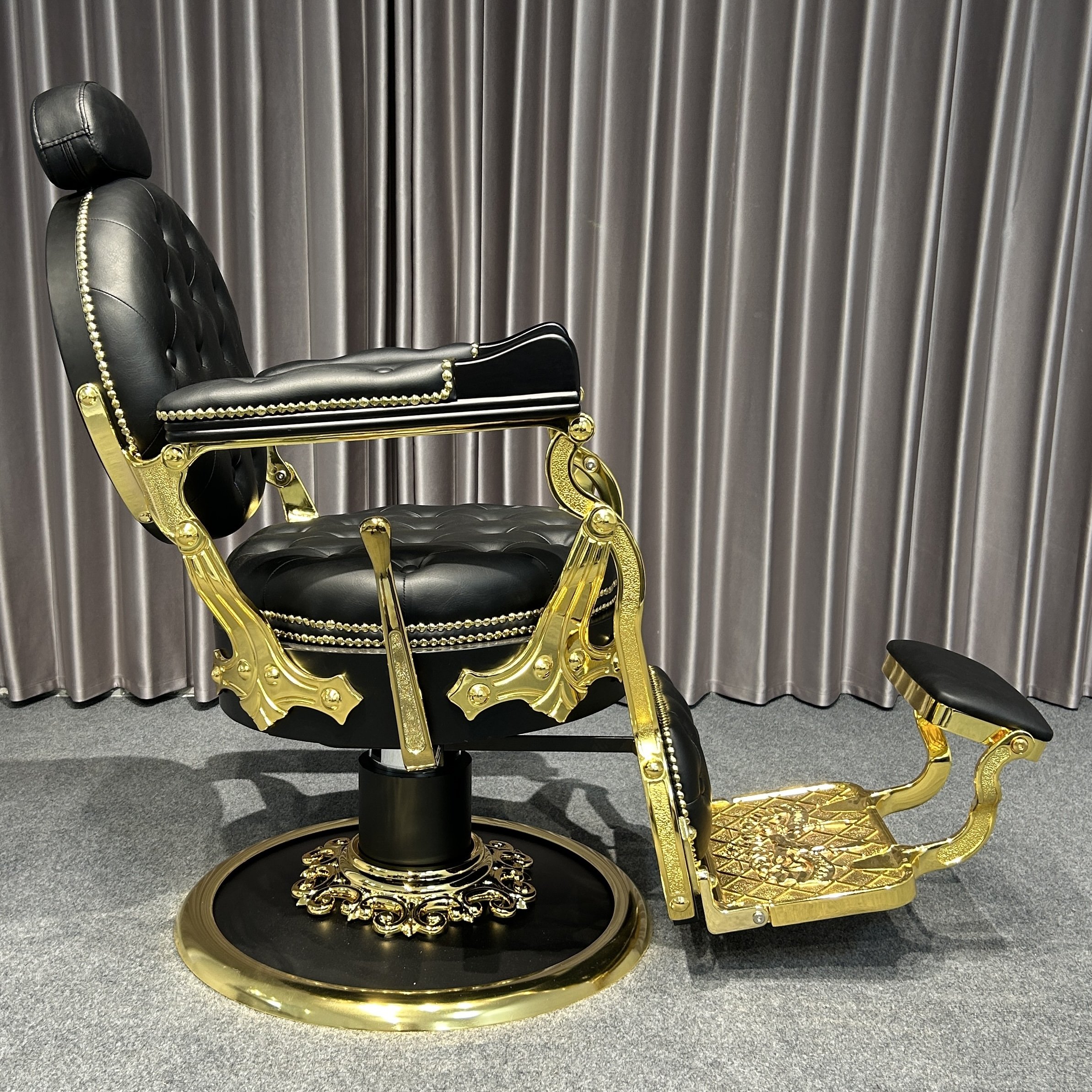 High-End Vintage Men's Barber Chair Modern Metal Styling Chair for Beauty Salons and Barbershops