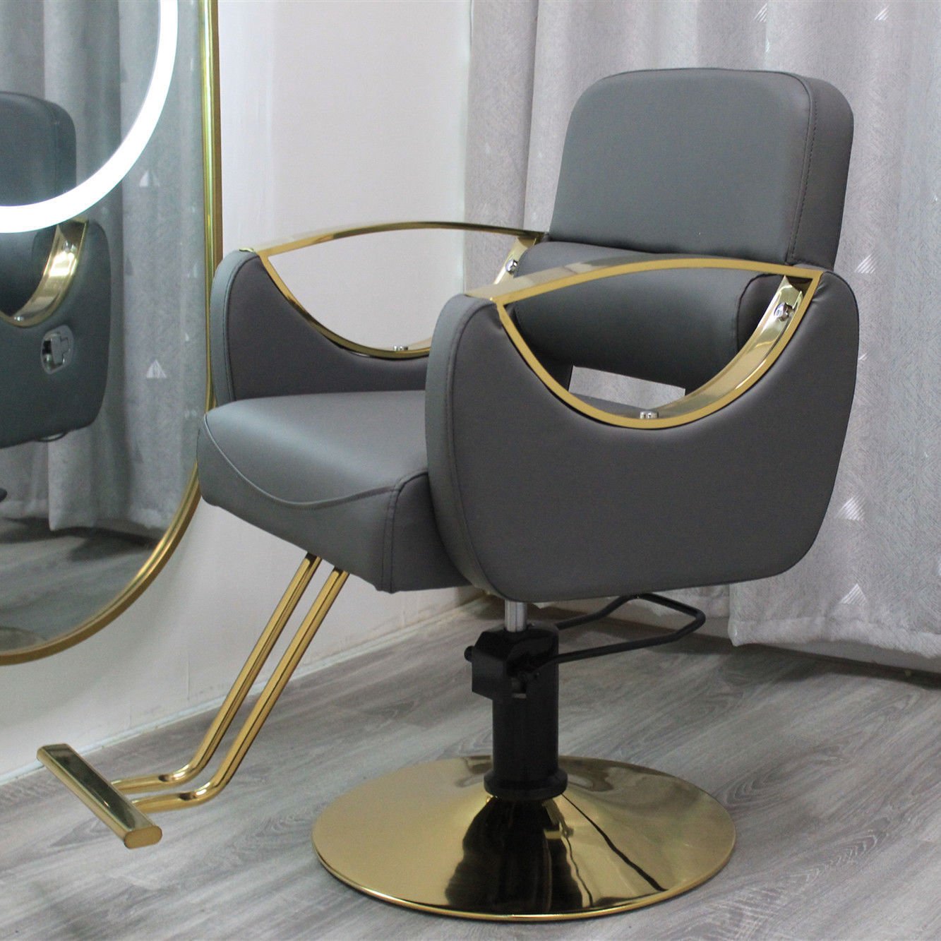 Wholesale Price Luxury Frame Vintage Gold Hair Salon Furniture Barber Chair For Men