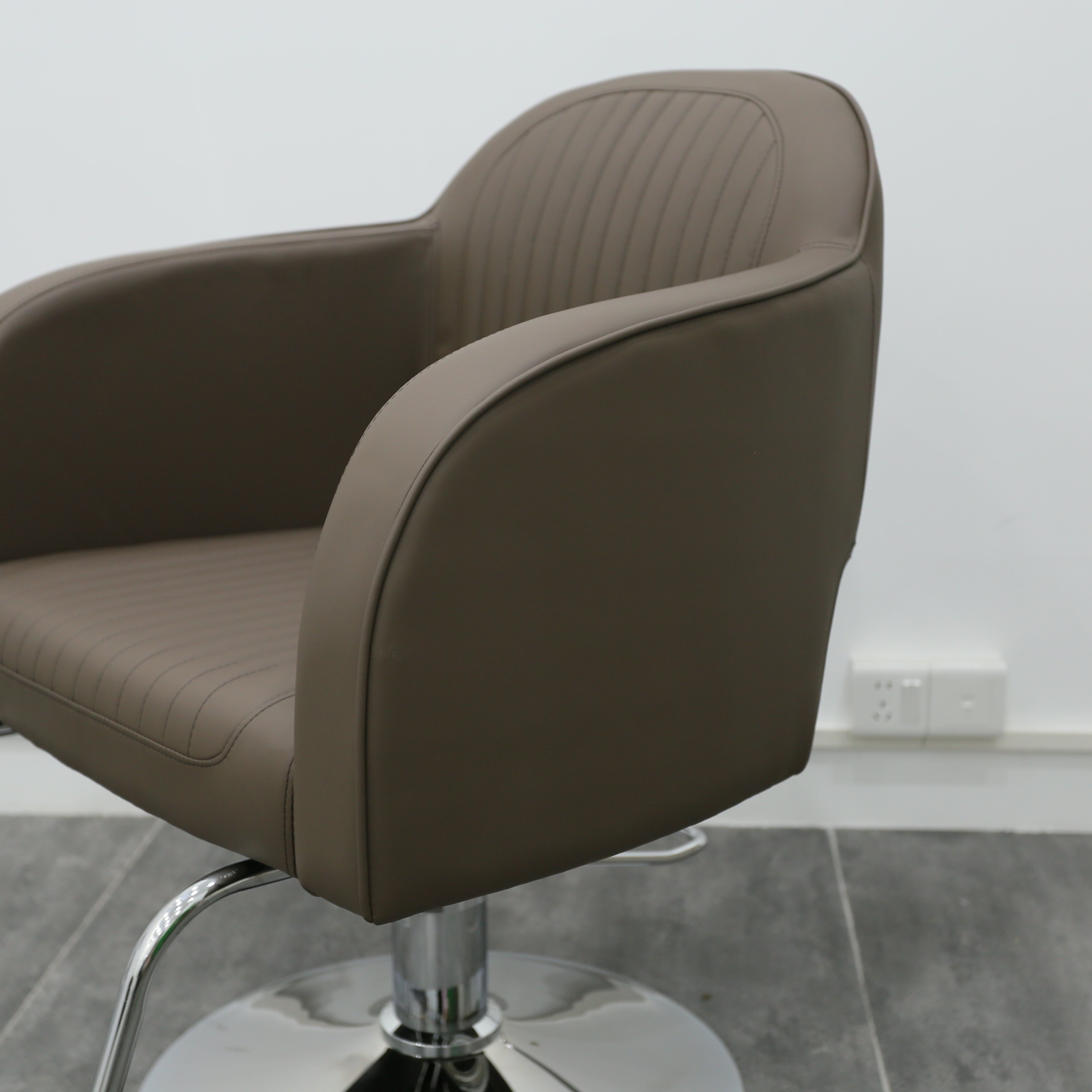 Hairdressing Equipment Barbershop Leather Salon Salon Equipment Barber Chair