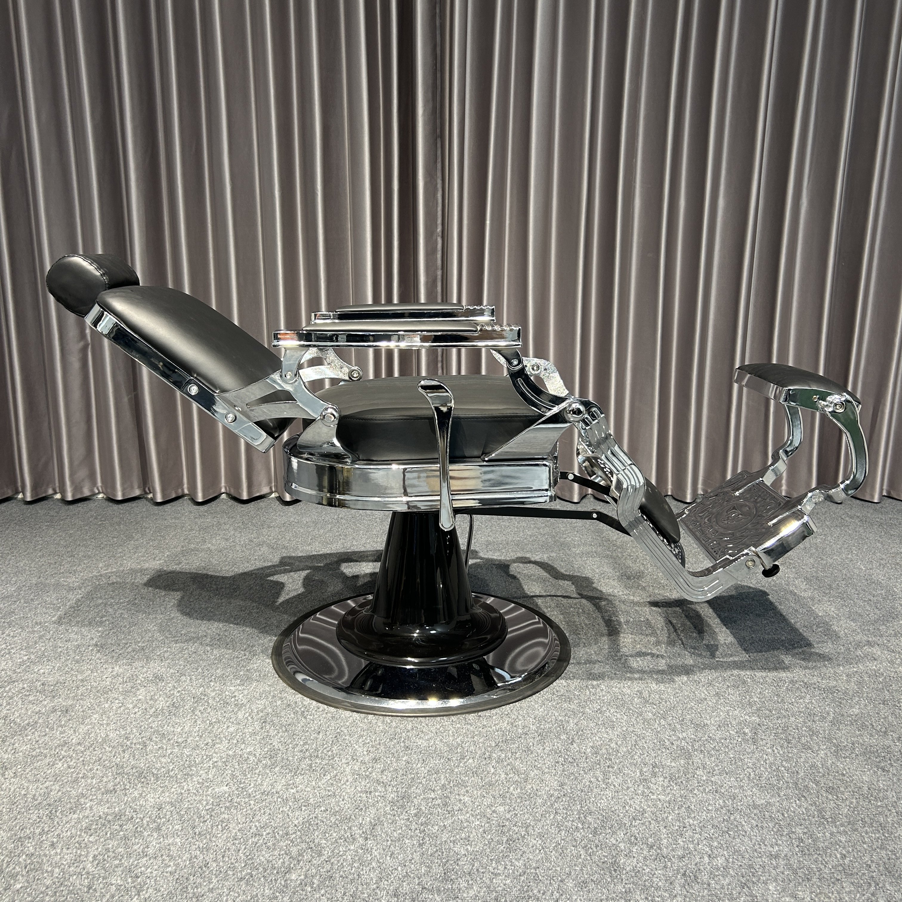 Silver-black Salon Furniture Equipment Barber Hairdresser Chair Baber Chair Hydraulic Recline Chair Cheap Hair Salon Metal Black