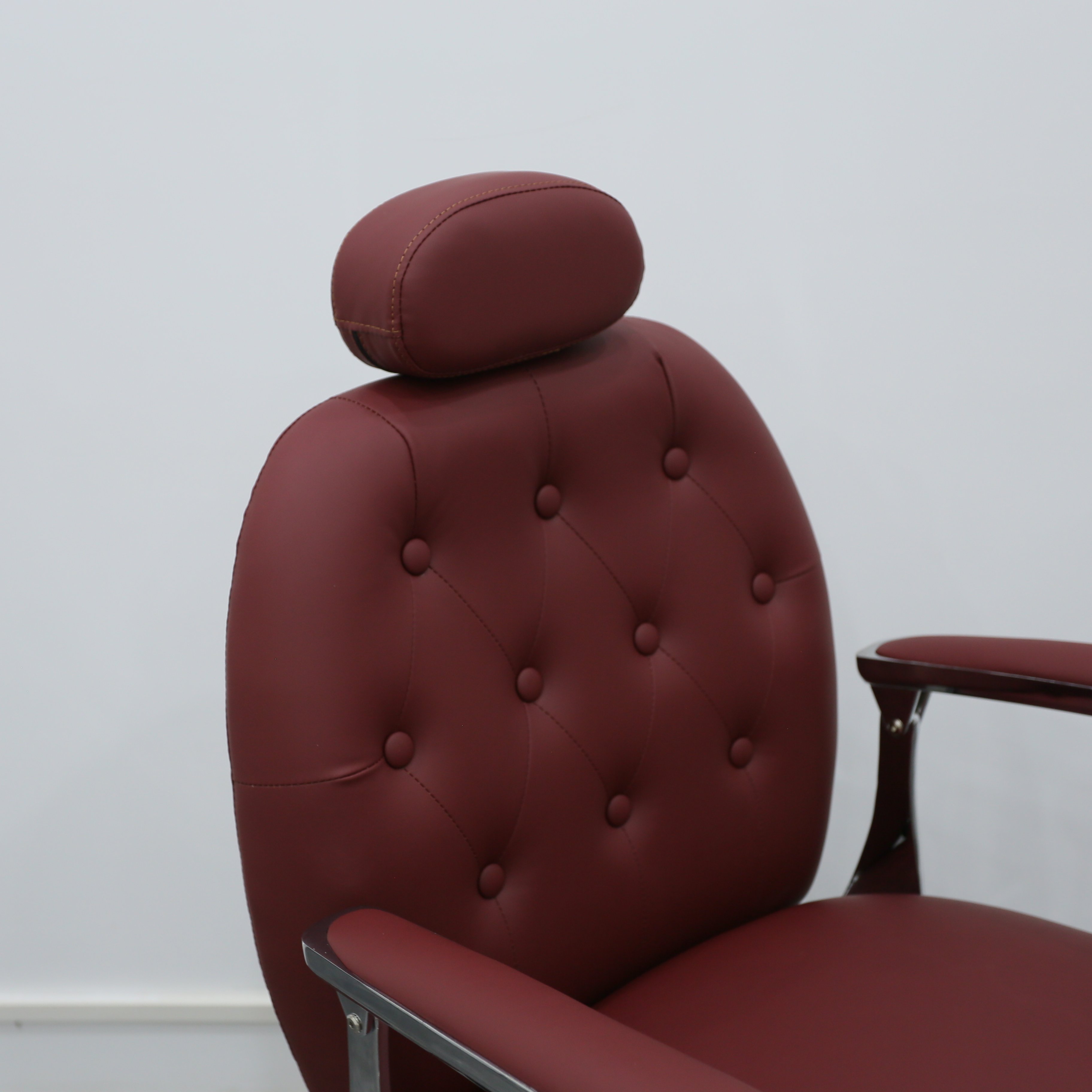 Salon barber chair retro brown hairdressing shaving chair for wholesale