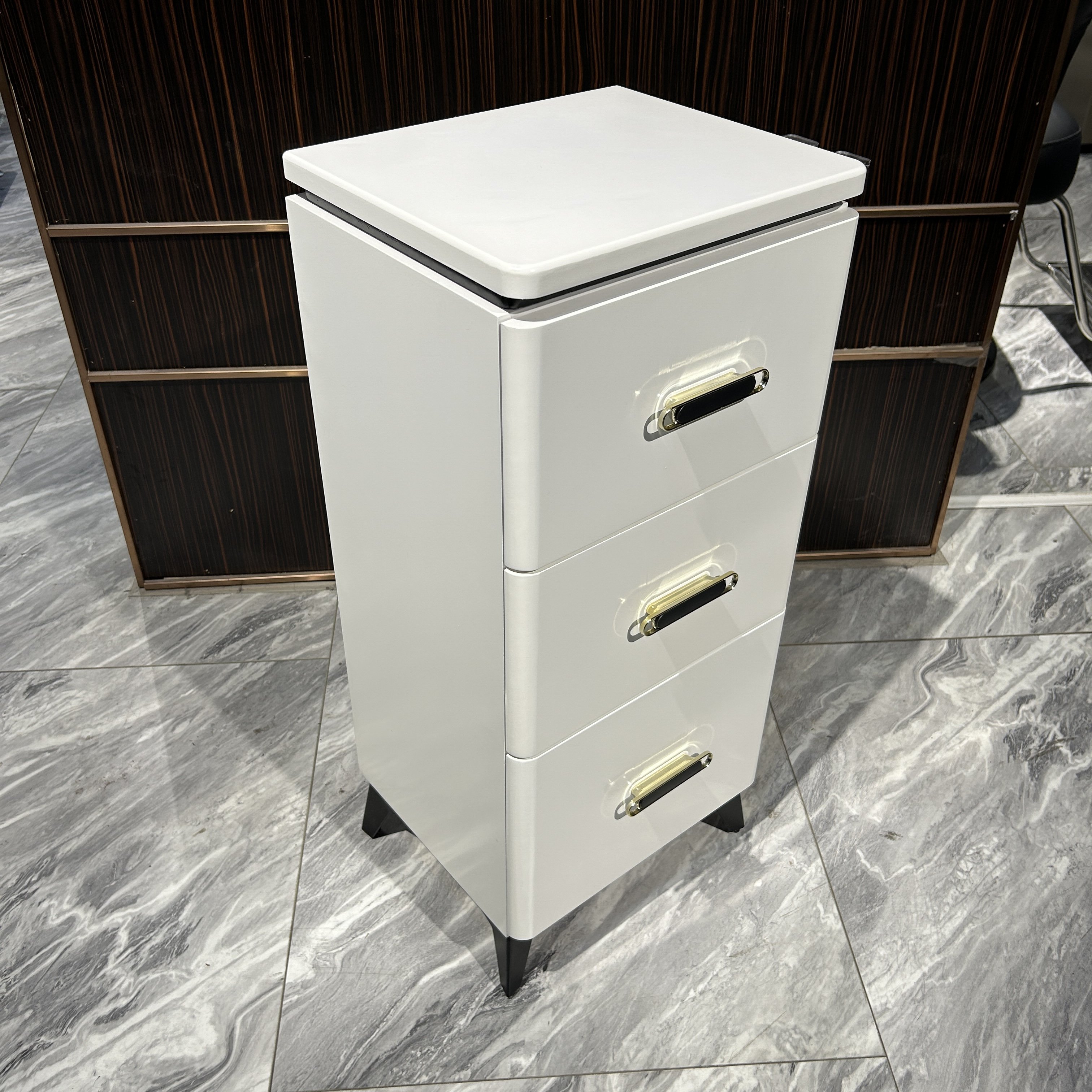 Modern hair salon display tool cabinets Wooden shelves wholesale beauty furniture