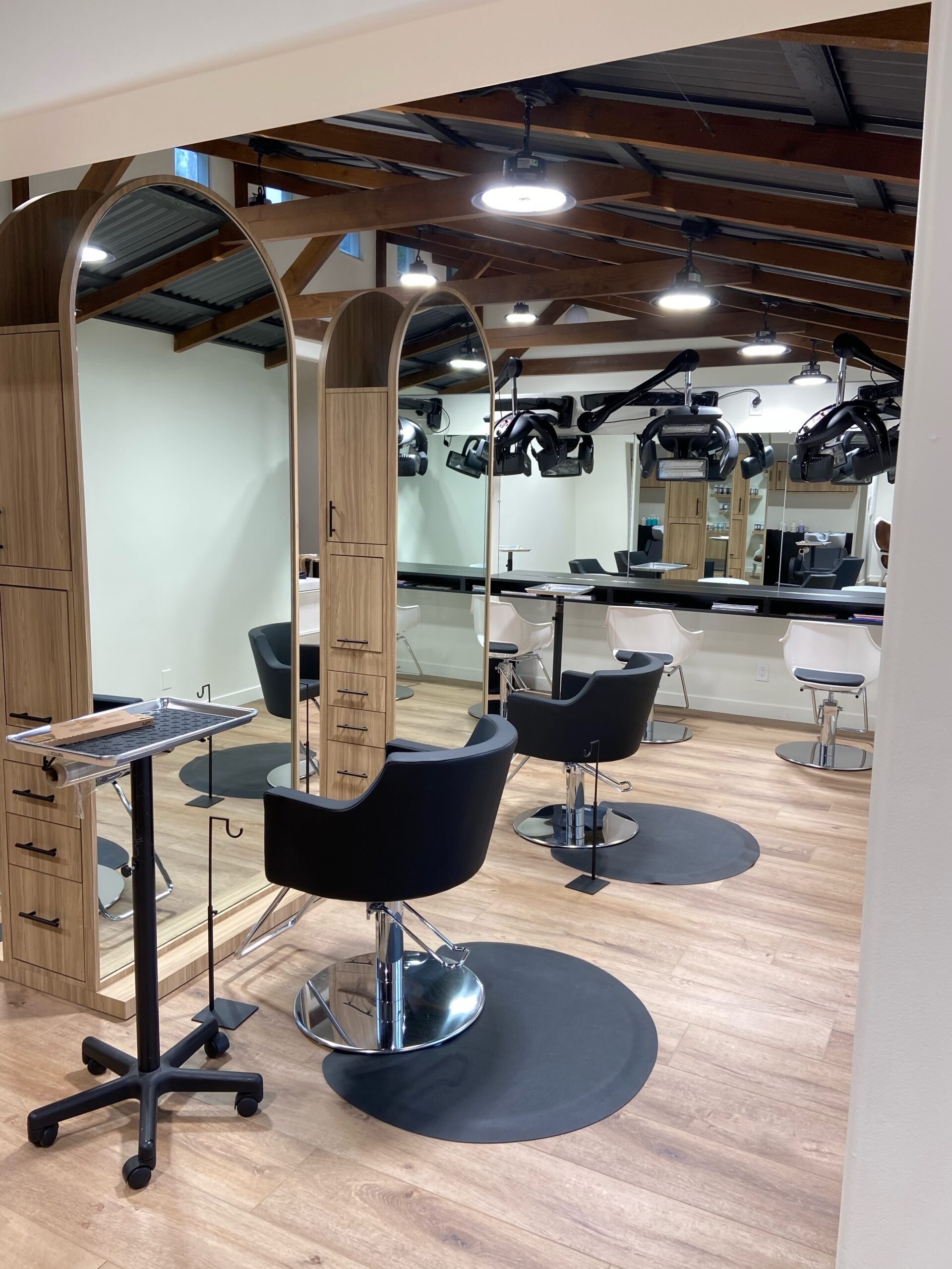 Stylist chair hair Salon Furniture Double Sides Wood Stainless Steel Hairdressing Barber Mirror Styling Station With Led