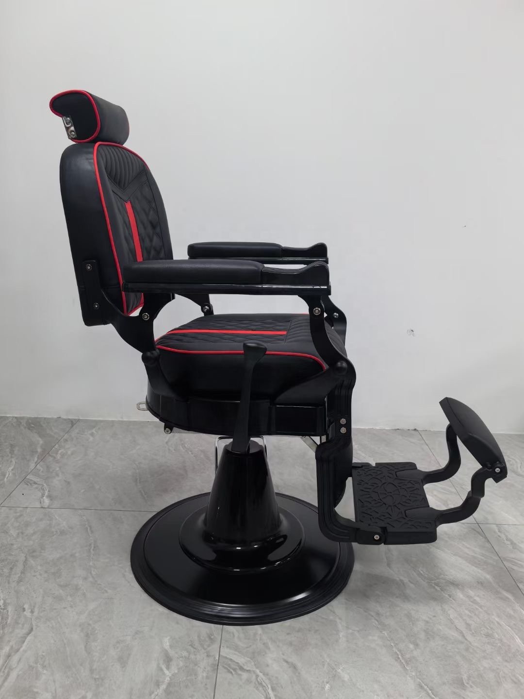 wholesale Portable professional model barber chair custom beauty salon black hair cutting chair