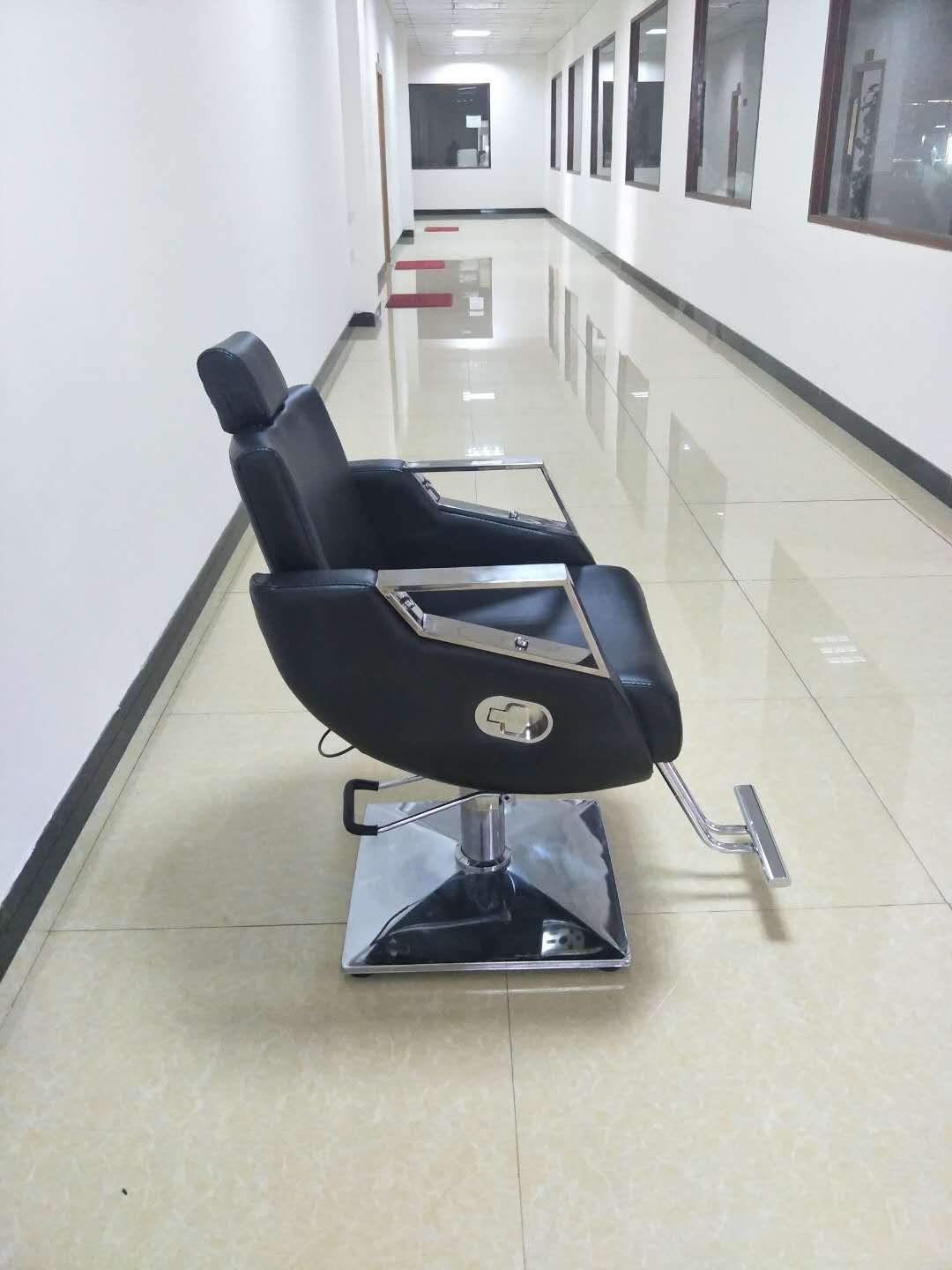 2024 Latest Salon and Beauty chair barber chair modern reclining styling chair