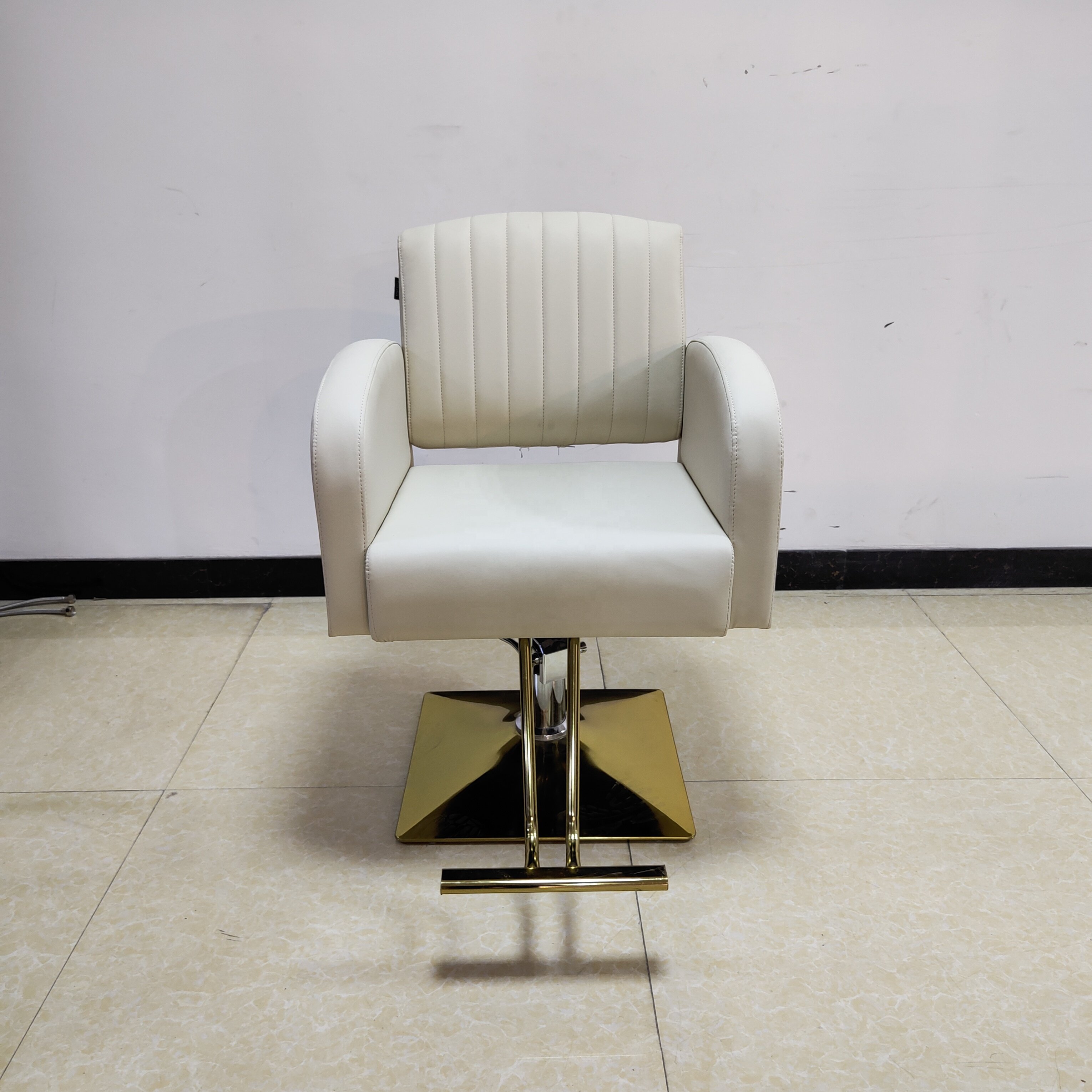 Barber Shop Professional Hair Salon Hairdressers Chairs Multifunctional Barber Chair