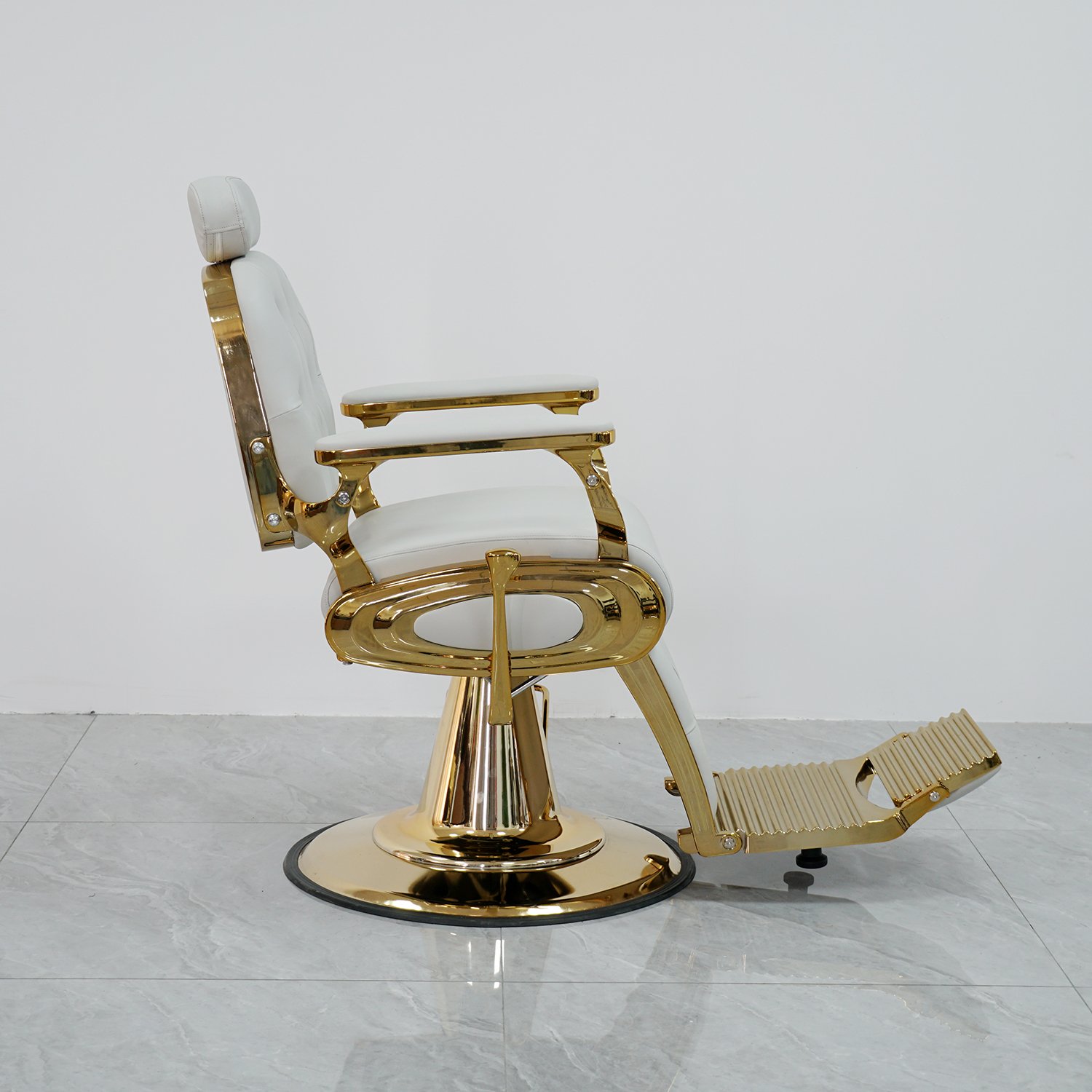 Custom Hot sale White Gold Luxury Design hair Salon Equipment Wholesale Portable Salon Shop Barber Chair For Men