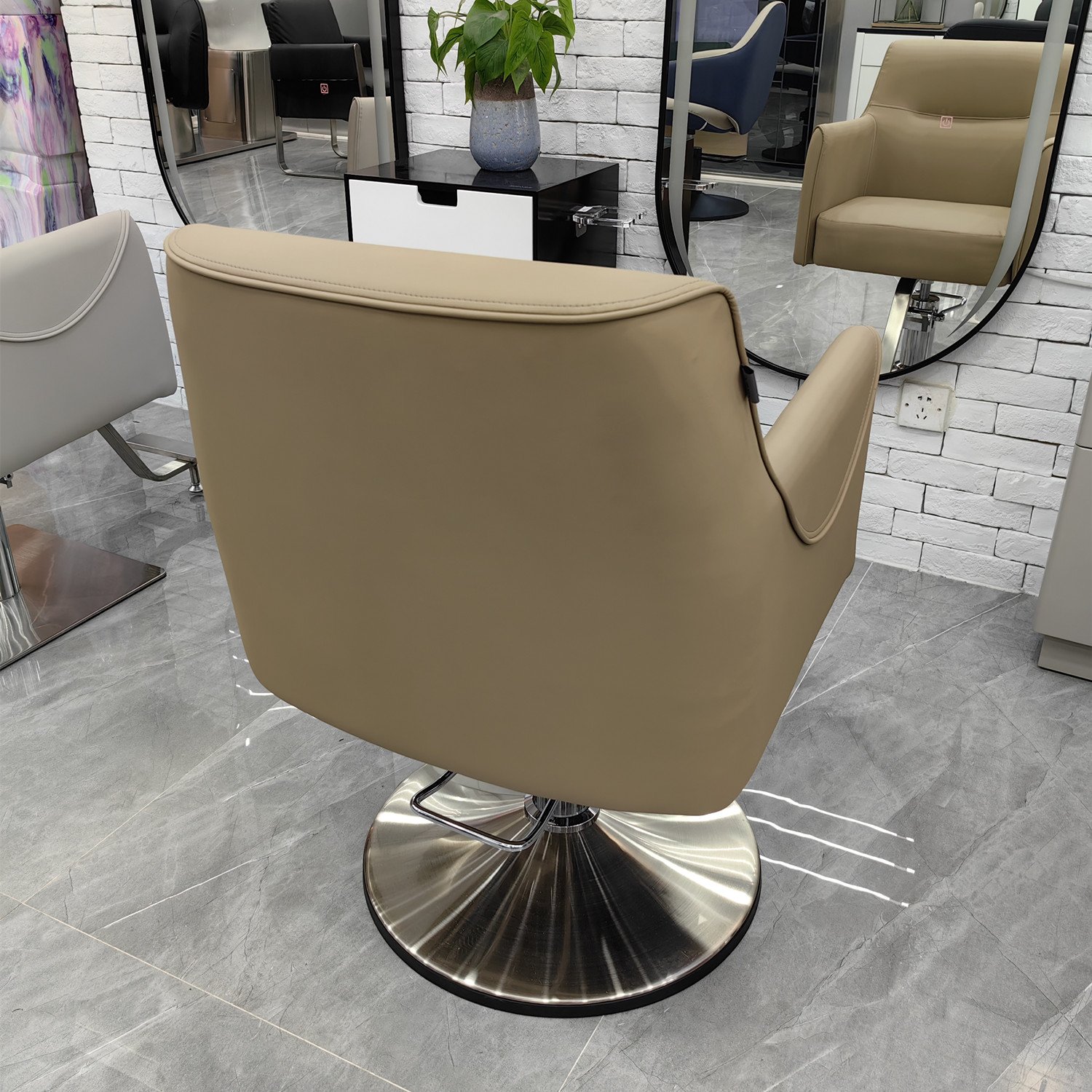 Hairdressing Equipment Barbershop Leather Salon Chair Styling Furniture Hair Cutting Barber Shop Chairs For Hair Stylist