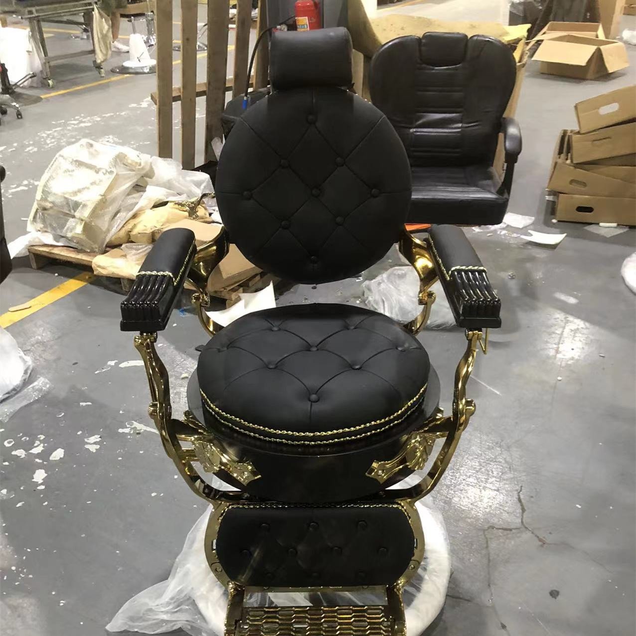 Popular Salon commercial Furniture men's European style recliner beauty salon barber chair