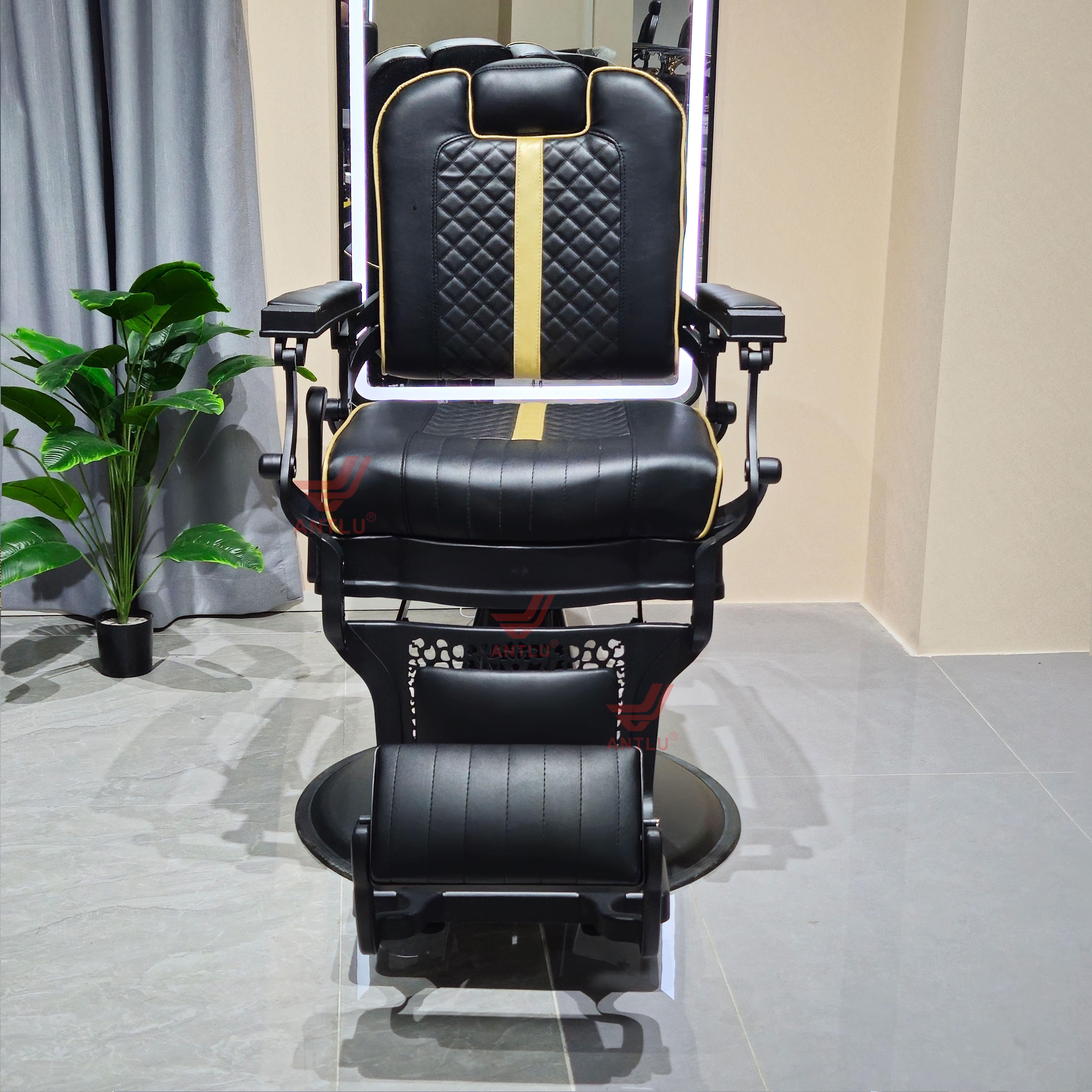 Barber Chair Metal Salon Furniture Hairdressing Reclining hydraulic pump cadeira de barbeiro vintage barber chair for man