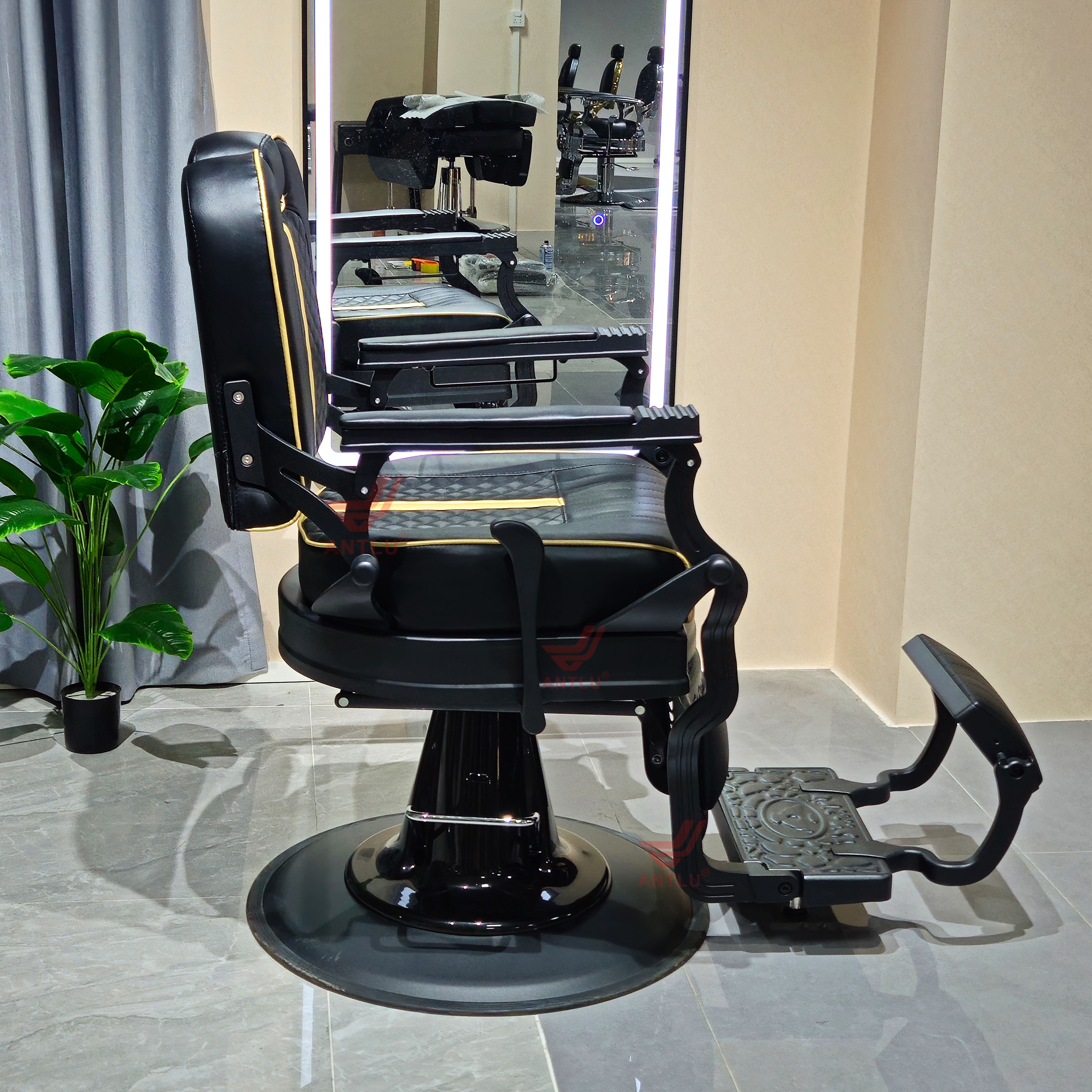 Barber Chair Metal Salon Furniture Hairdressing Reclining hydraulic pump cadeira de barbeiro vintage barber chair for man