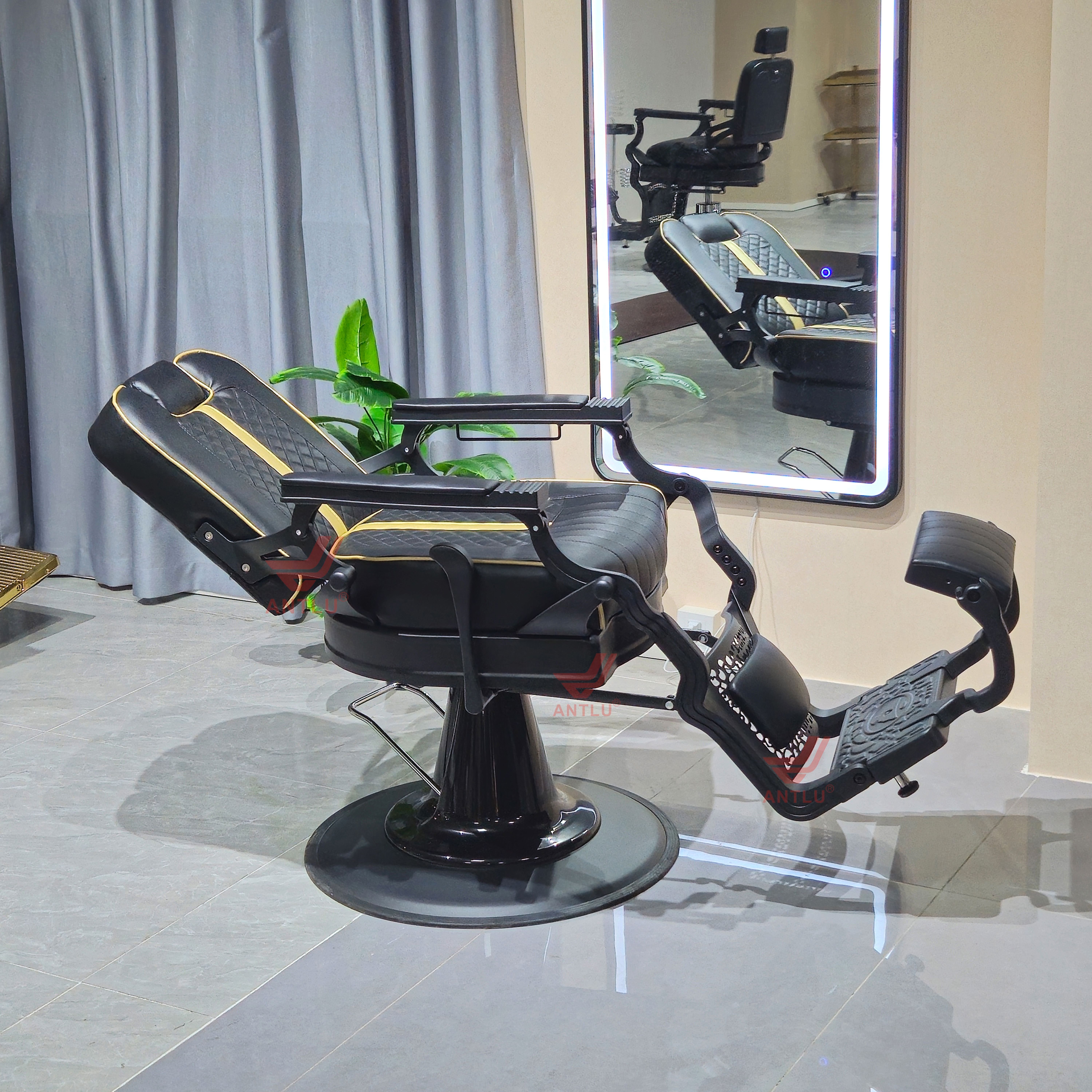 Barber Chair Metal Salon Furniture Hairdressing Reclining hydraulic pump cadeira de barbeiro vintage barber chair for man