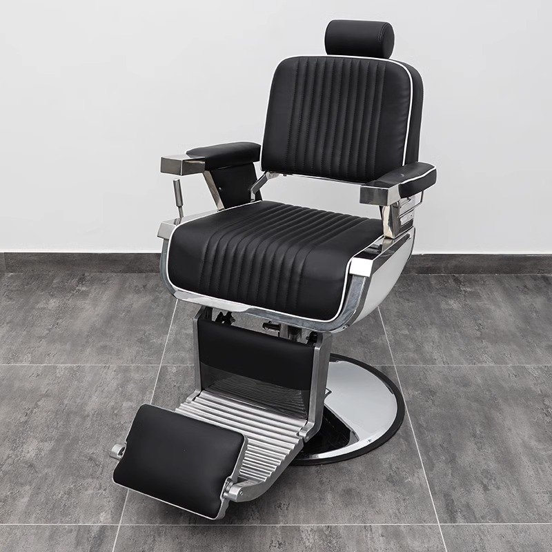 2023 hot sale Retro Black Gold Barber Chair Swivel Oil Head Hair Cutting Chair Comfortable Barber Shop Chair