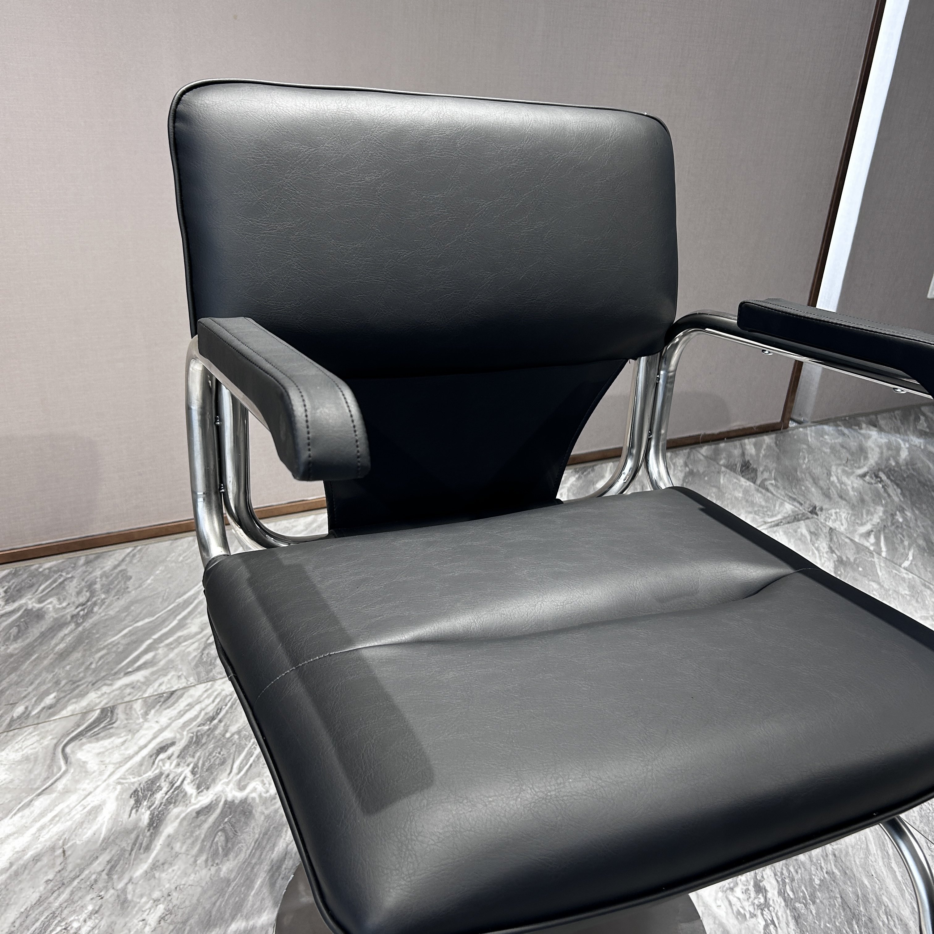 beauty Shop Equipment Antique Cutting Hair Chairs Retro Shaving Chairs Antique Professional Men Recling Barber Chair