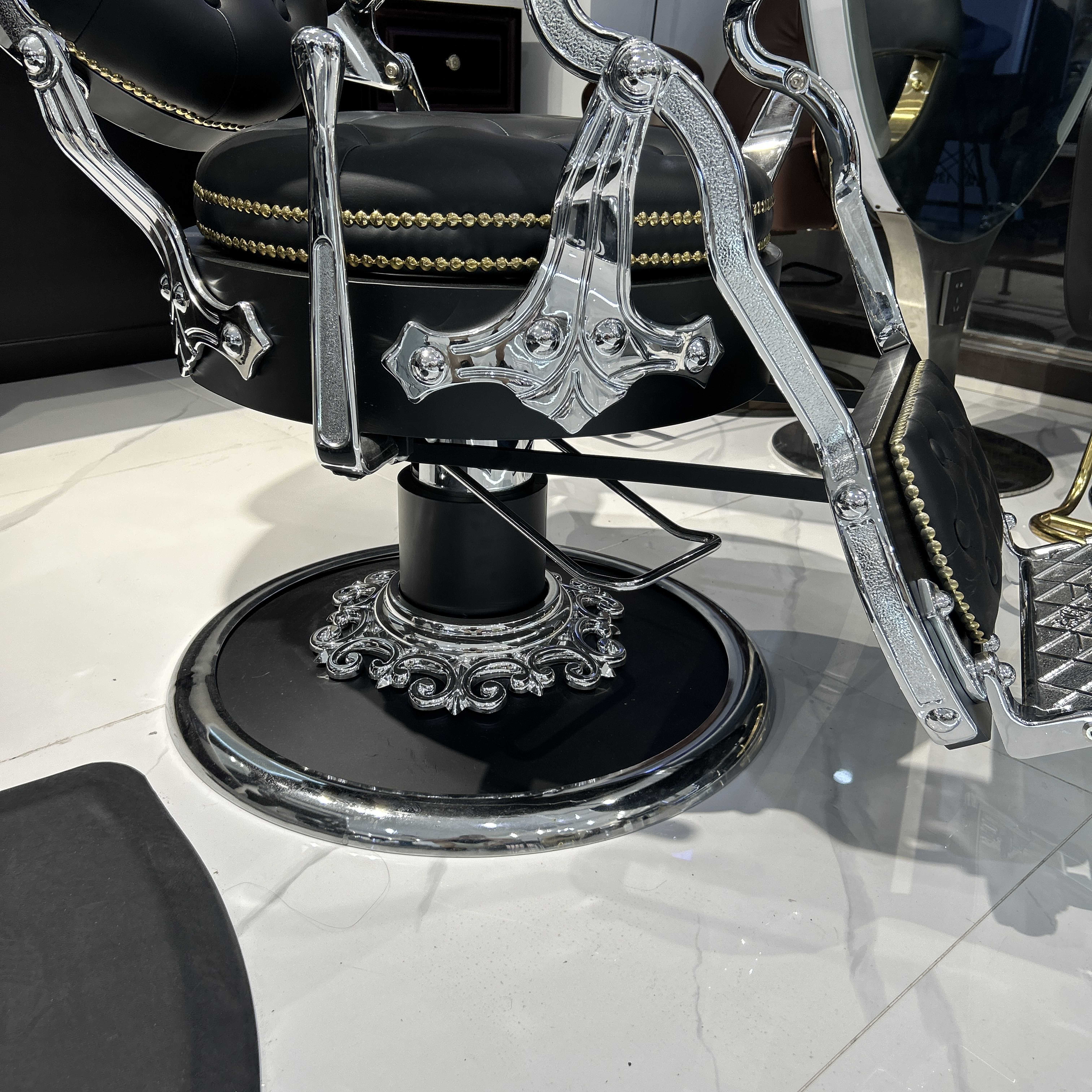 Antique Vintage European-Style Barber Chair Black Luxury Beauty Salon Furniture with Modern Style Made of Metal and Leather