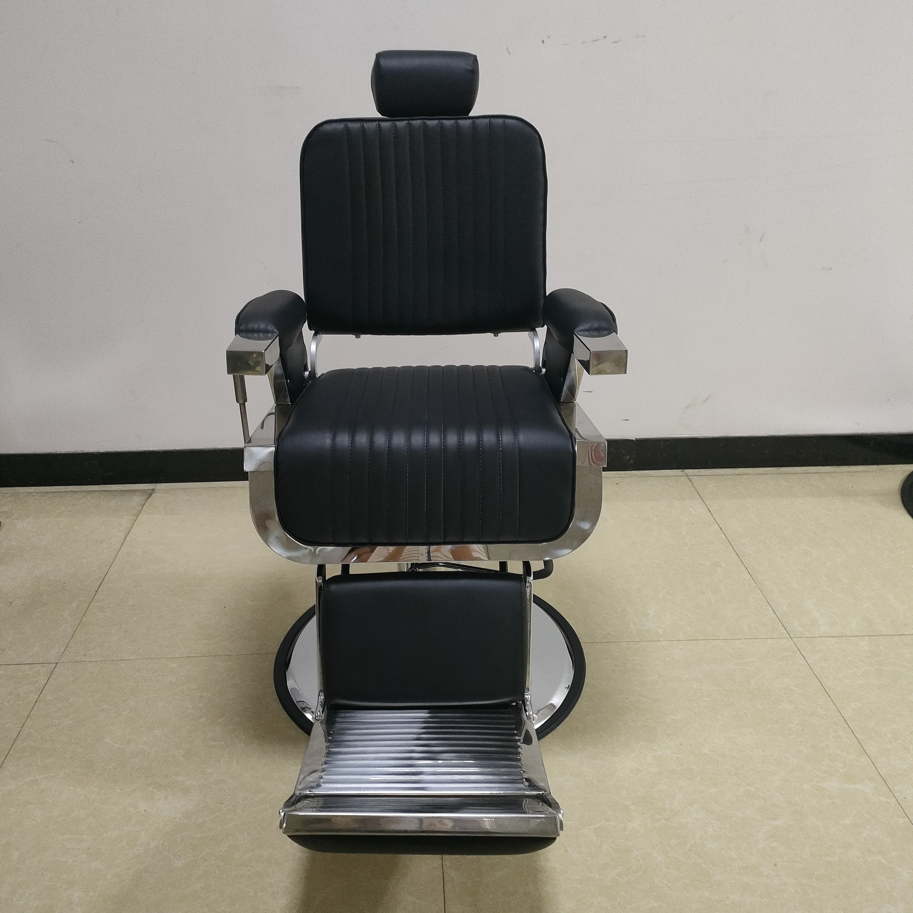 Modern Stainless Steel Barbershop Hairdressing Chair Black Leather Hair Salon Styling Barber Chair