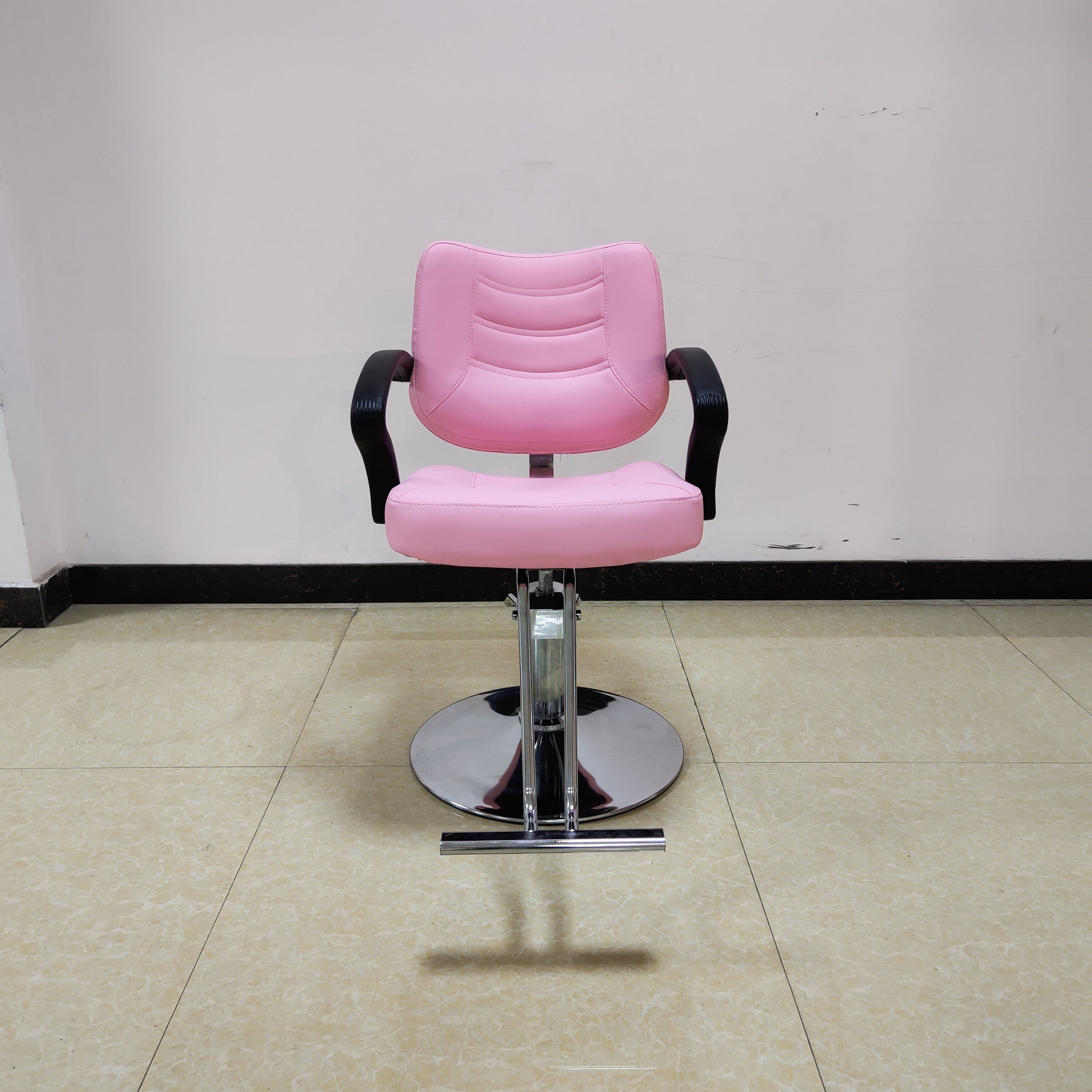 Black Hydraulic Salon Chair Barber Chair Salon Hairdressing Tattoo Threading Shaving Barbers Styling Hairdressing Furniture