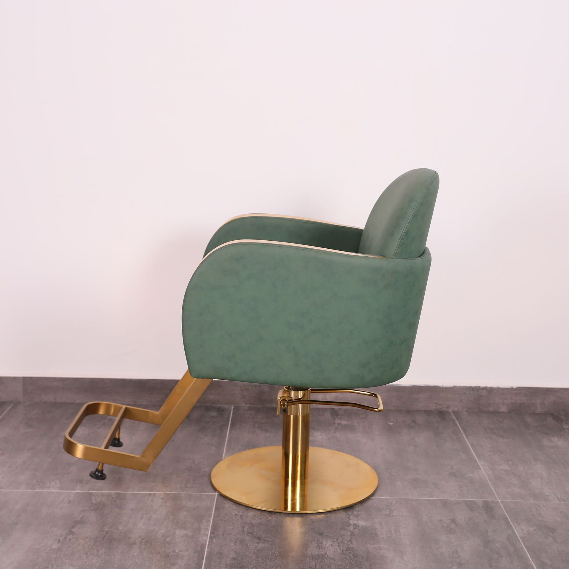 New Design Modern Cheap Lift Salon Equipment Adjustable Gold Frame European Barber Chair For Barbershop