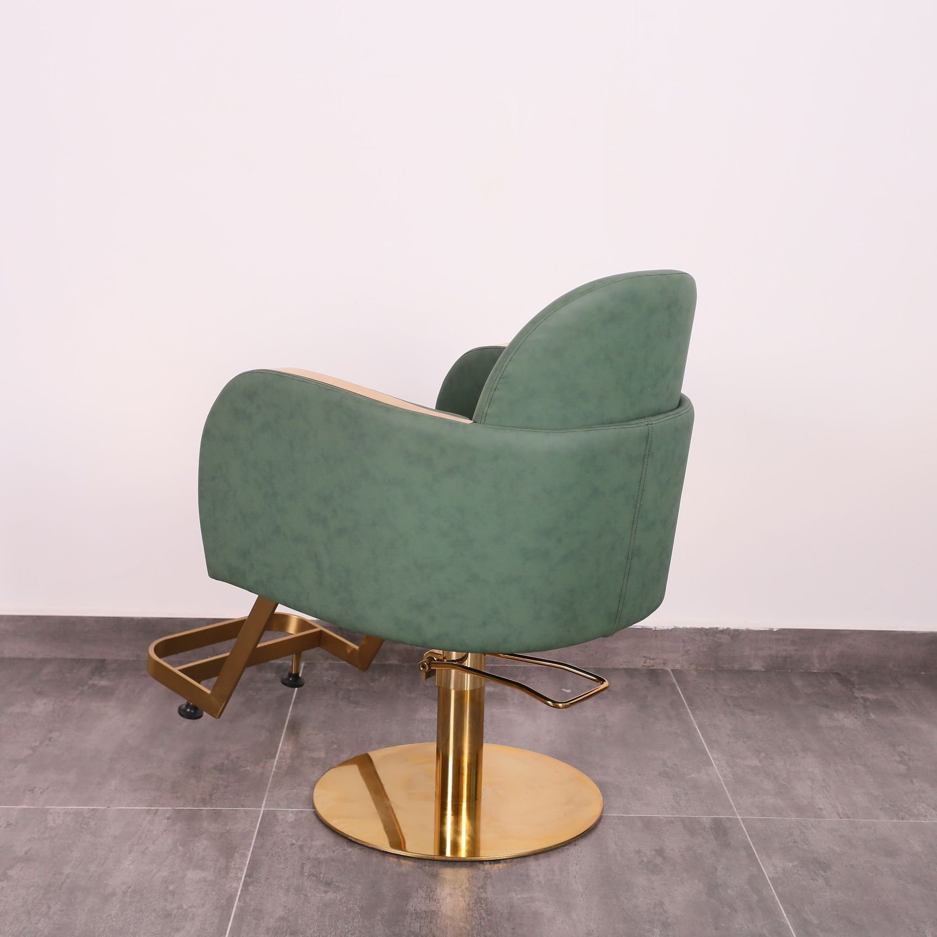 New Design Modern Cheap Lift Salon Equipment Adjustable Gold Frame European Barber Chair For Barbershop