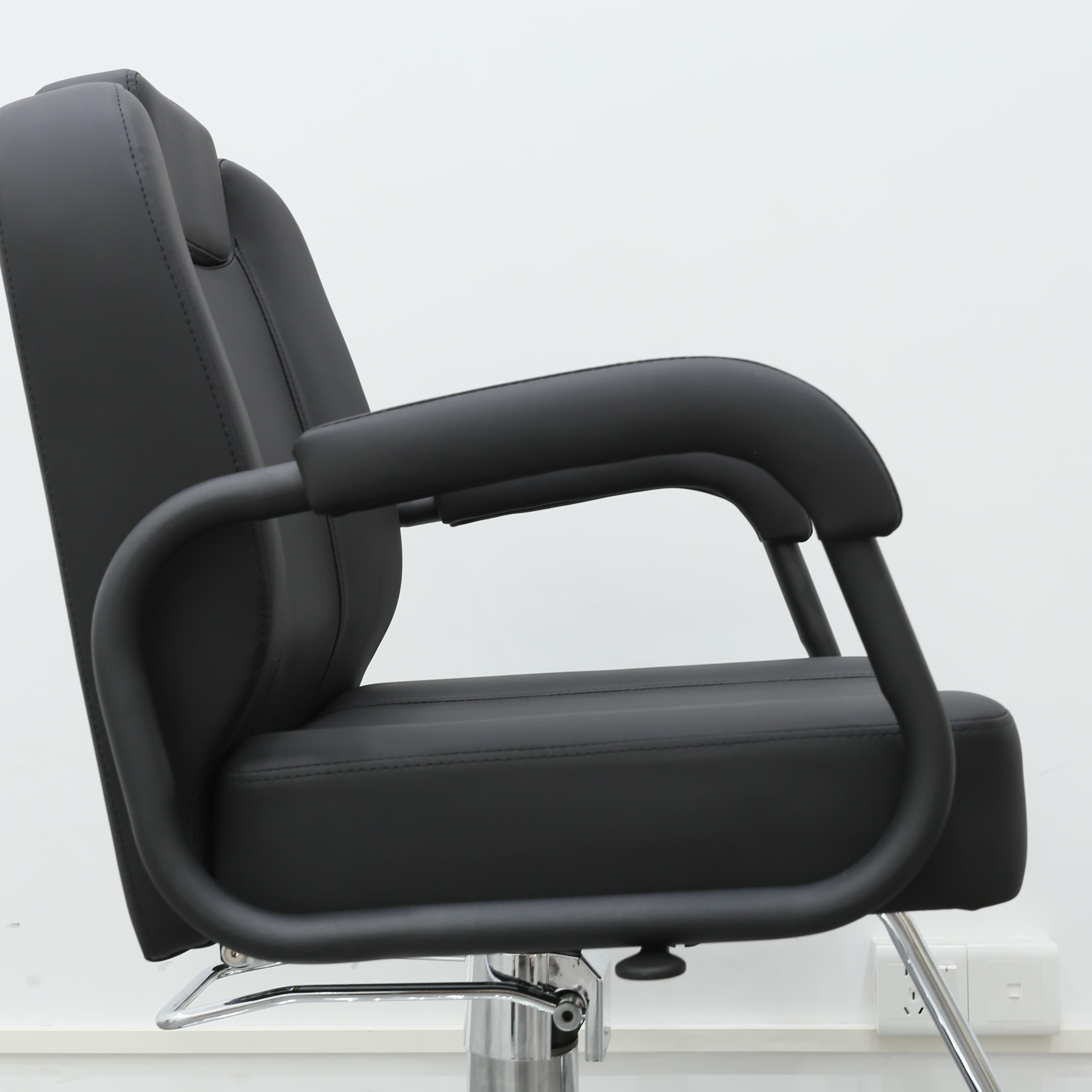Barber Supplies Barbershop Salon Styling Chair Black Salon Chair Furniture Hydraulic Reclining Hairdressing Barber Chair