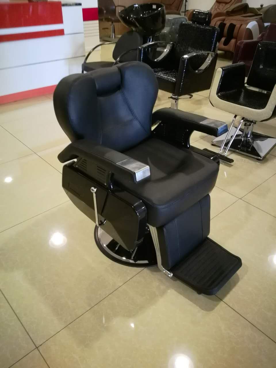 2024Latest Hot Sale Funky Private Label cheap ready made modern traditional barber styling chair