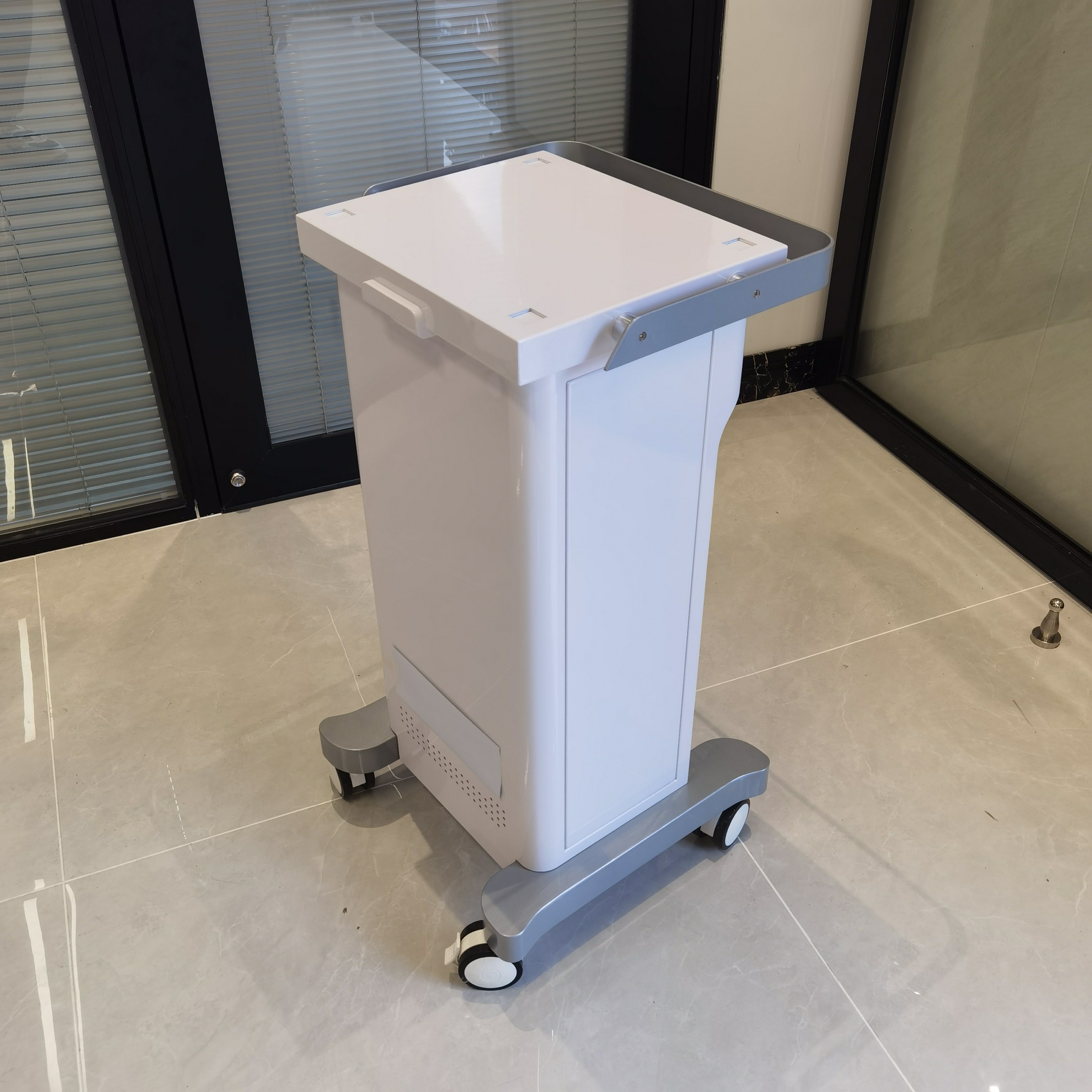 Factory direct sales beauty salon equipment 6-in-1 intelligent facial beauty device customized case shell