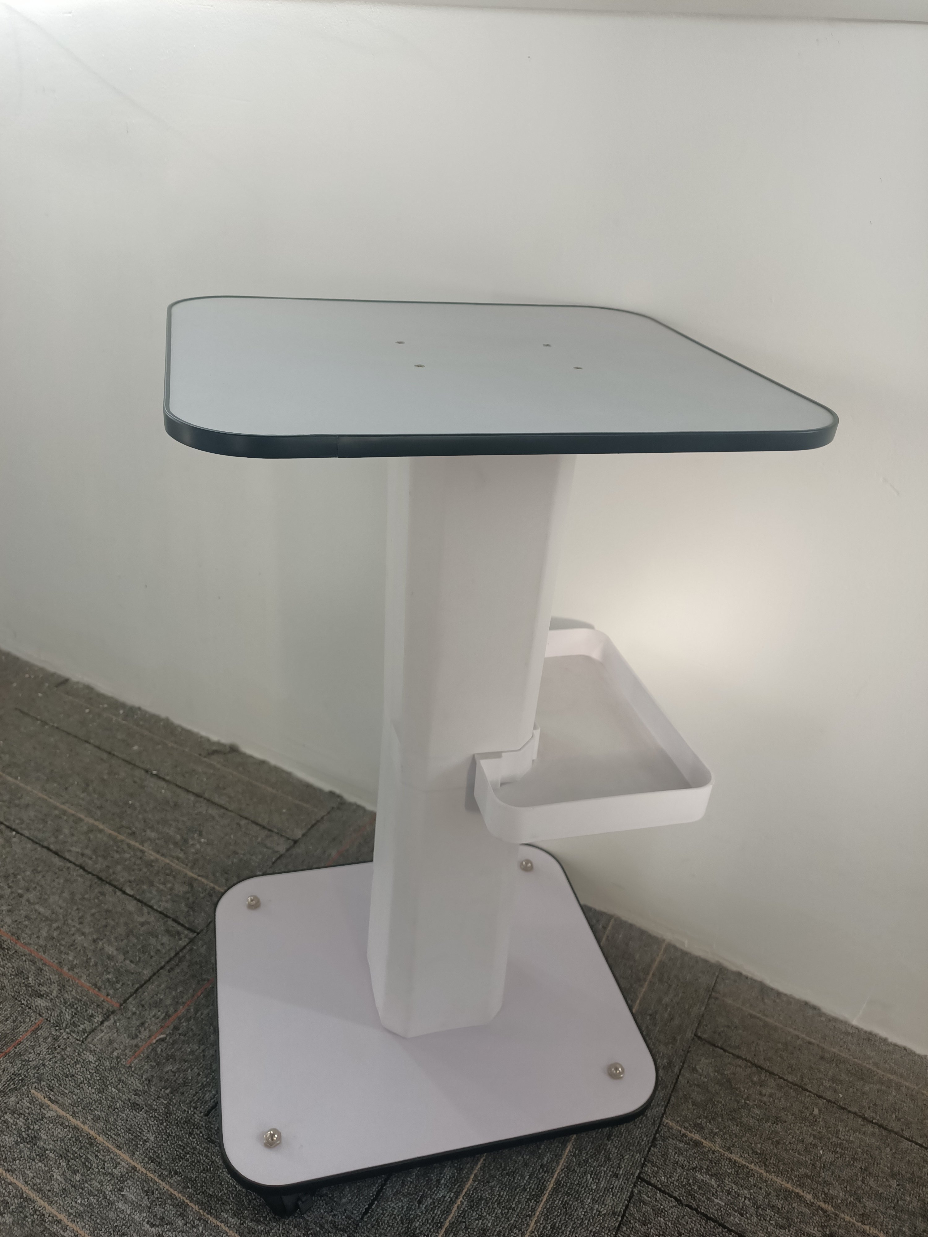 Low price salon Trolley Plastic trolley cart with four wheels