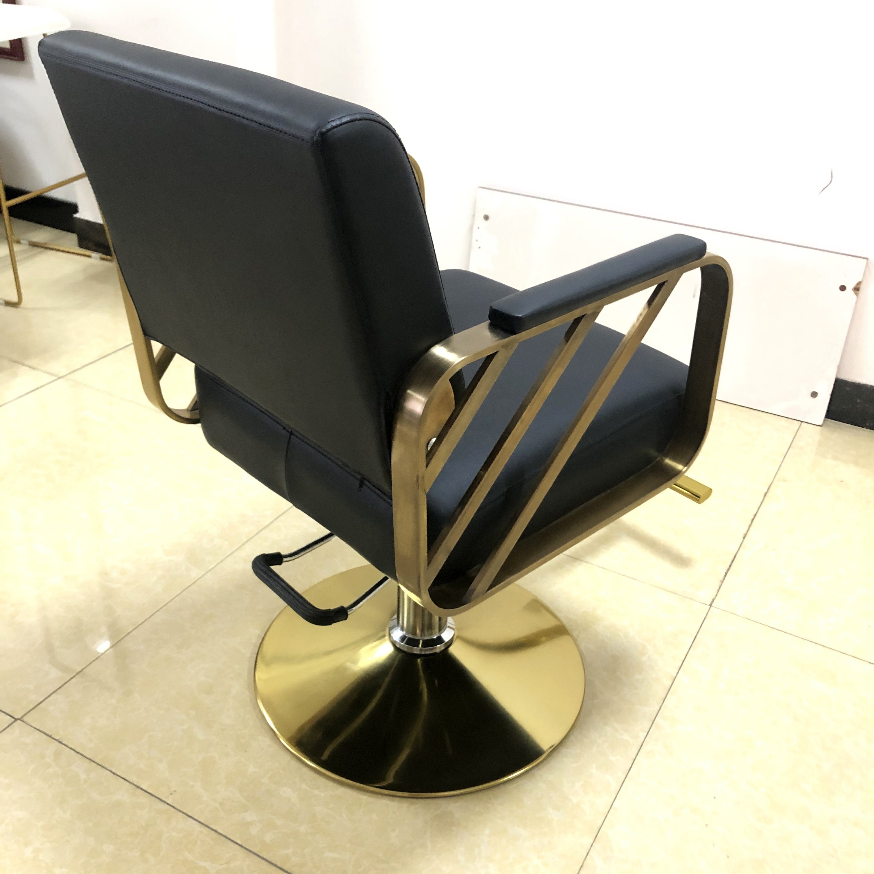 Top Fashion Hy3020 Wholesale /Waiting Hydraulic Antique By May And Barber Chair In Miami