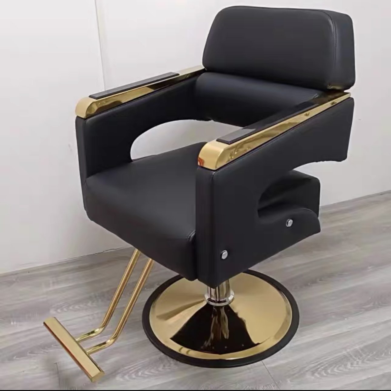 2024 High Quality Salon Furniture Barber Shop Hairdressing Chair Barber Chair Wholesale Salon Equipment
